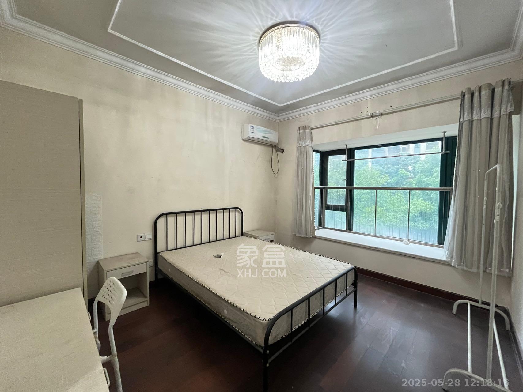 恒大雅苑 4室2厅2卫 2600.0元/月 恒大雅苑 4室2厅2卫 2600.0元/月室内图