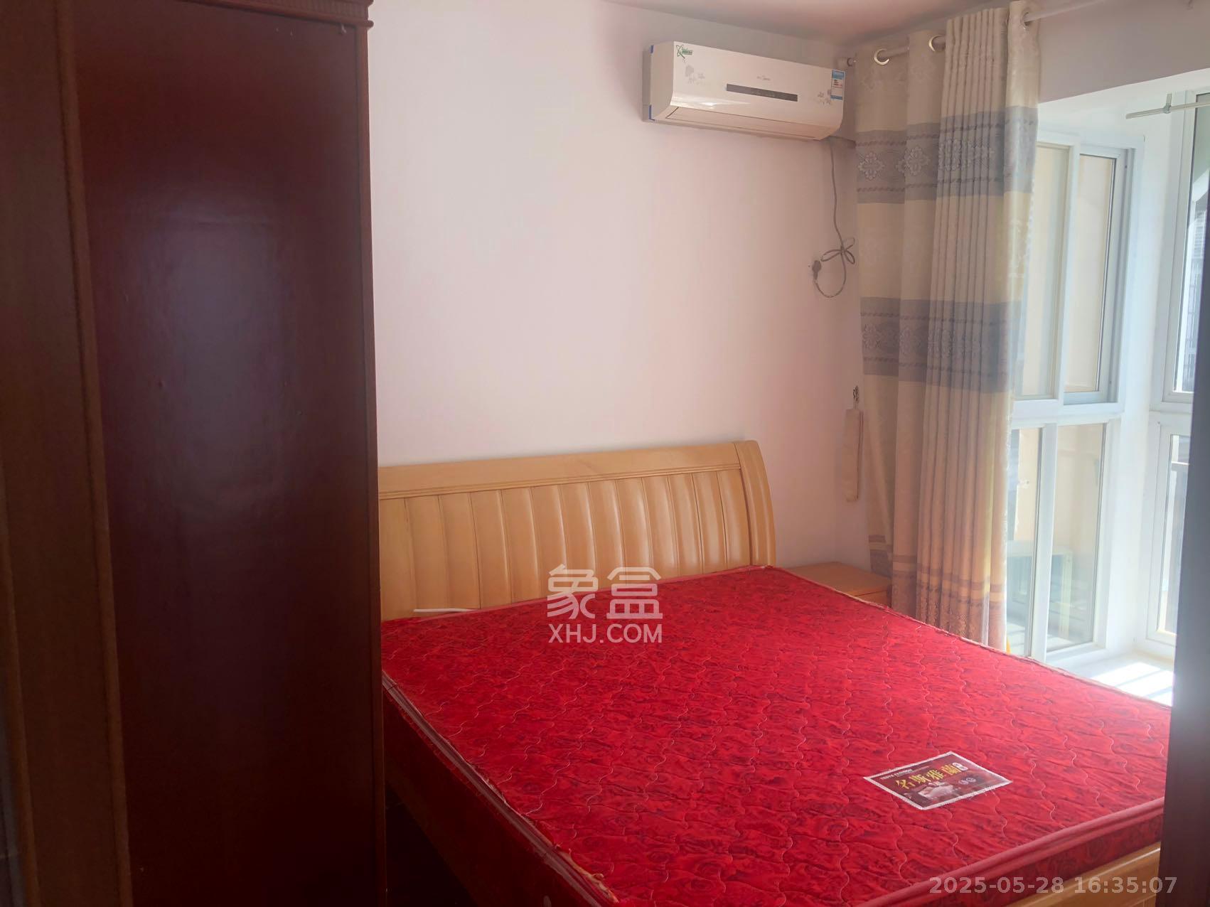 嘉盛华庭(一期、二期、三期) 2室2厅1卫 2400.0元/月 嘉盛华庭(一期、二期、三期) 2室2厅1卫 2400.0元/月室内图