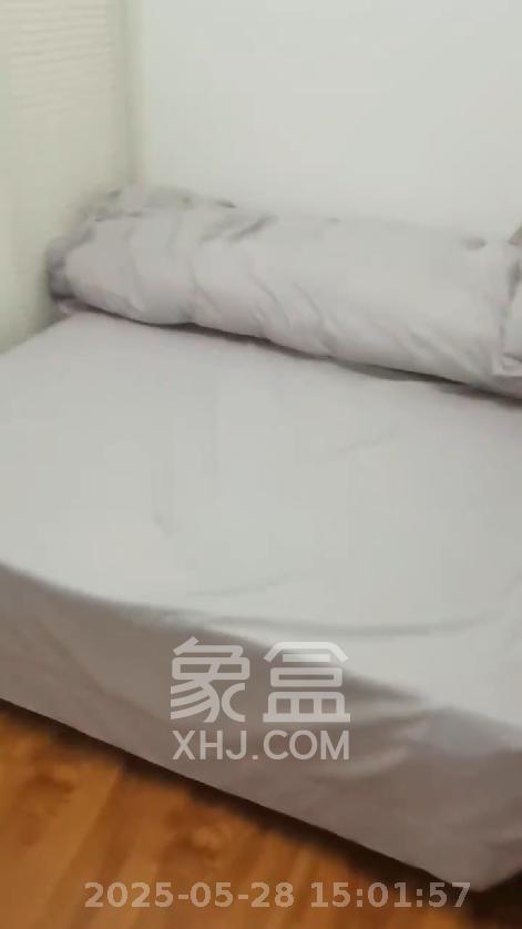 江南华府  2室1厅1卫   2400.00元/月室内图