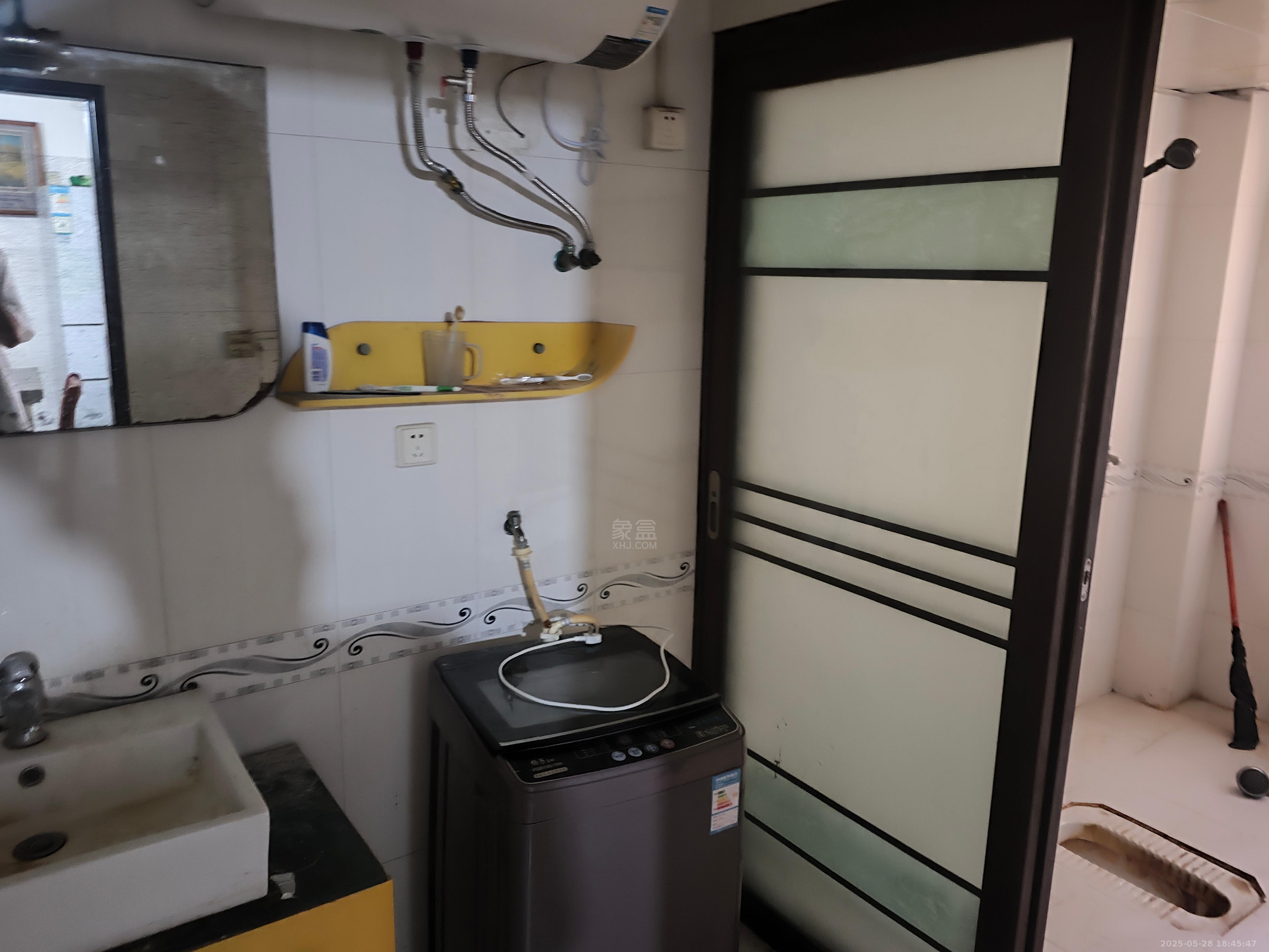 株洲长江南路阳光小区 3室2厅2卫 1500.0元/月 株洲长江南路阳光小区 3室2厅2卫 1500.0元/月室内图