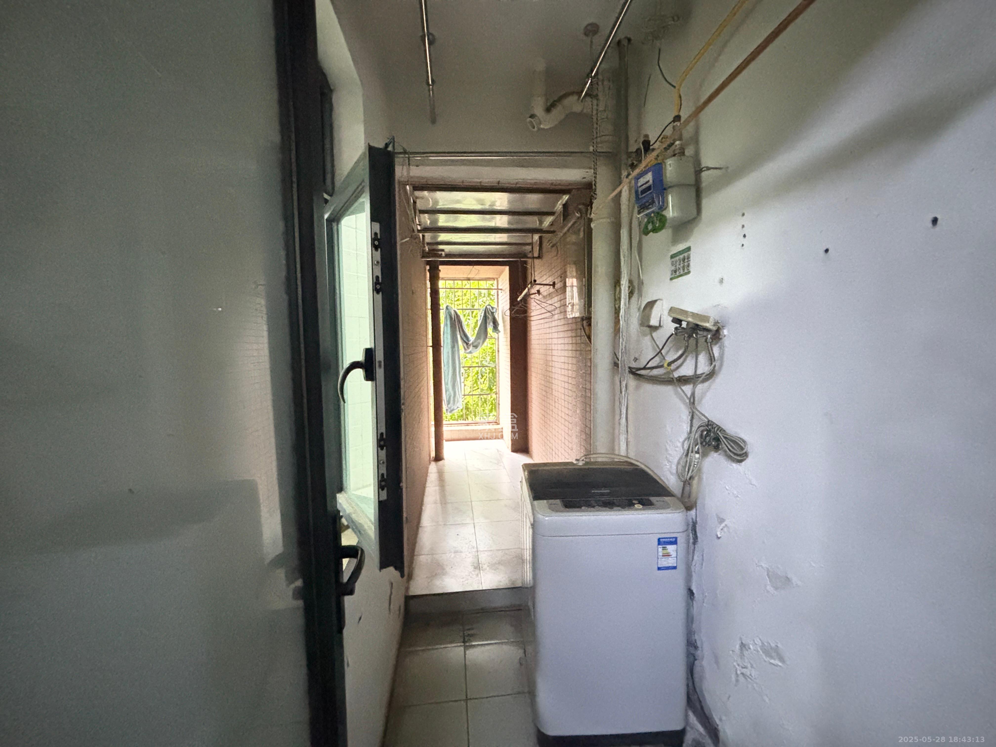 中建芙蓉工社  2室1厅1卫   1800.00元/月室内图