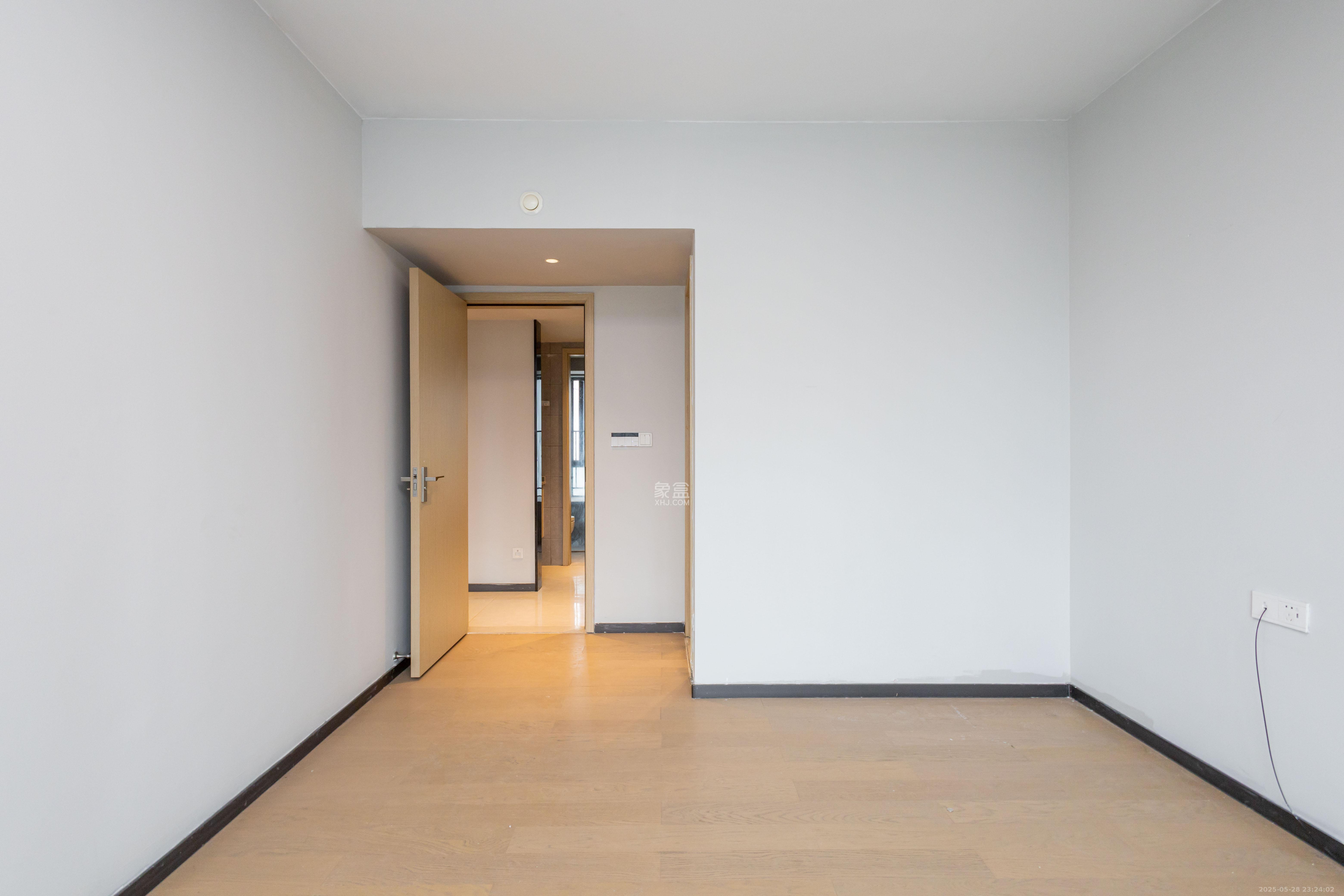 时代印记(长沙时代印记花园)  4室2厅2卫    145.0万 时代印记(长沙时代印记花园)  4室2厅2卫    145.0万卧室