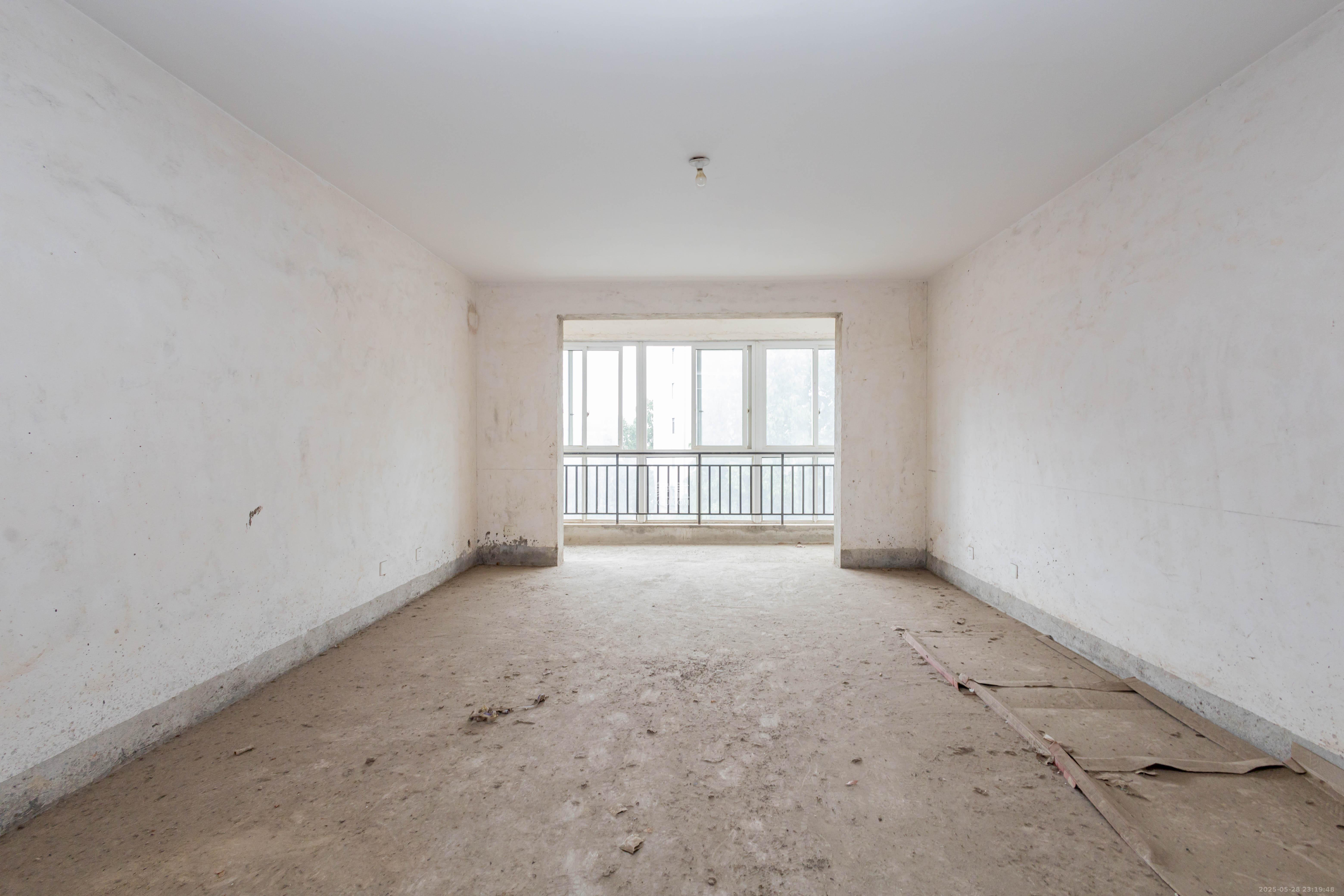 方略学府佳境  3室2厅2卫    42.0万 方略学府佳境  3室2厅2卫    42.0万客厅