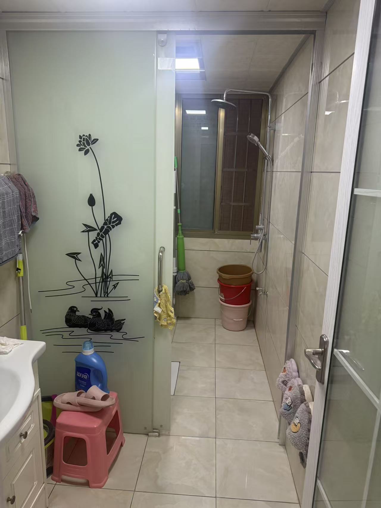 翰林苑 1室0厅0卫 80.0万 翰林苑 1室0厅0卫 80.0万客厅