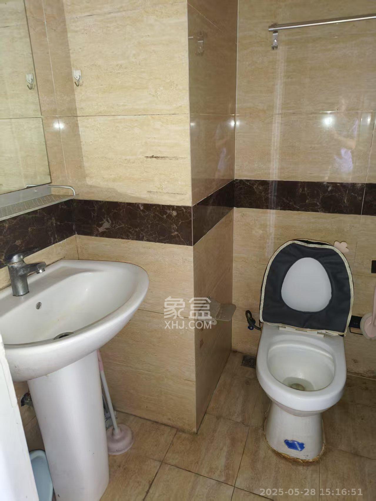 万科白鹭郡  1室1厅1卫   1300.00元/月室内图