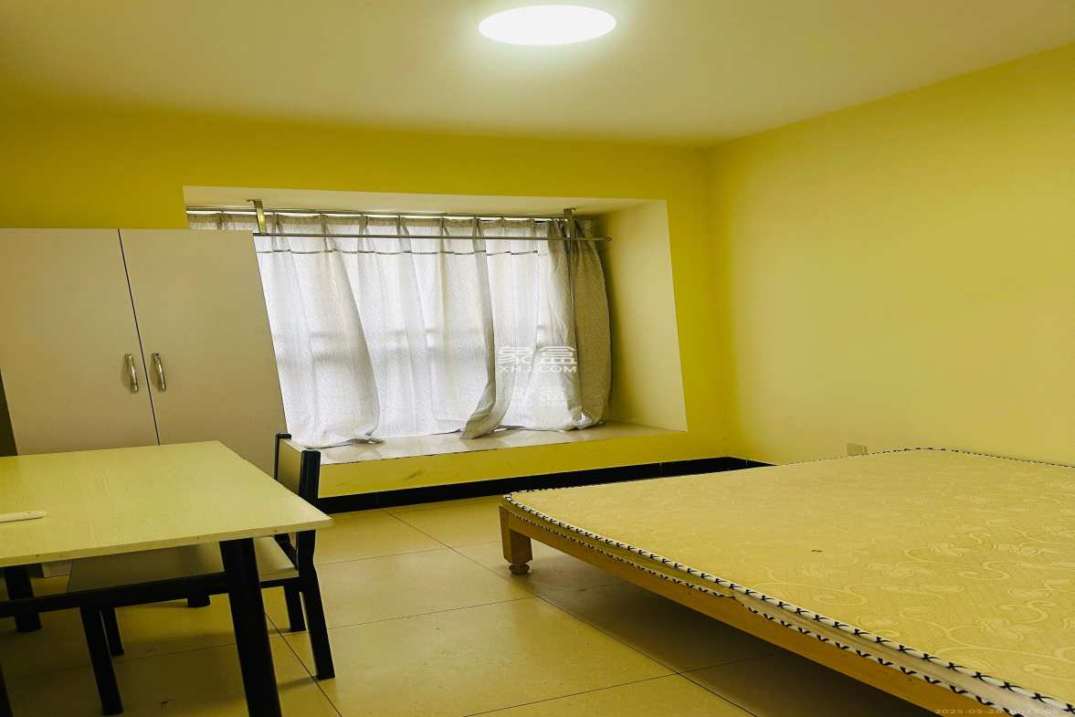 阿普阿布 3室2厅1卫 2200.0元/月 阿普阿布 3室2厅1卫 2200.0元/月室内图