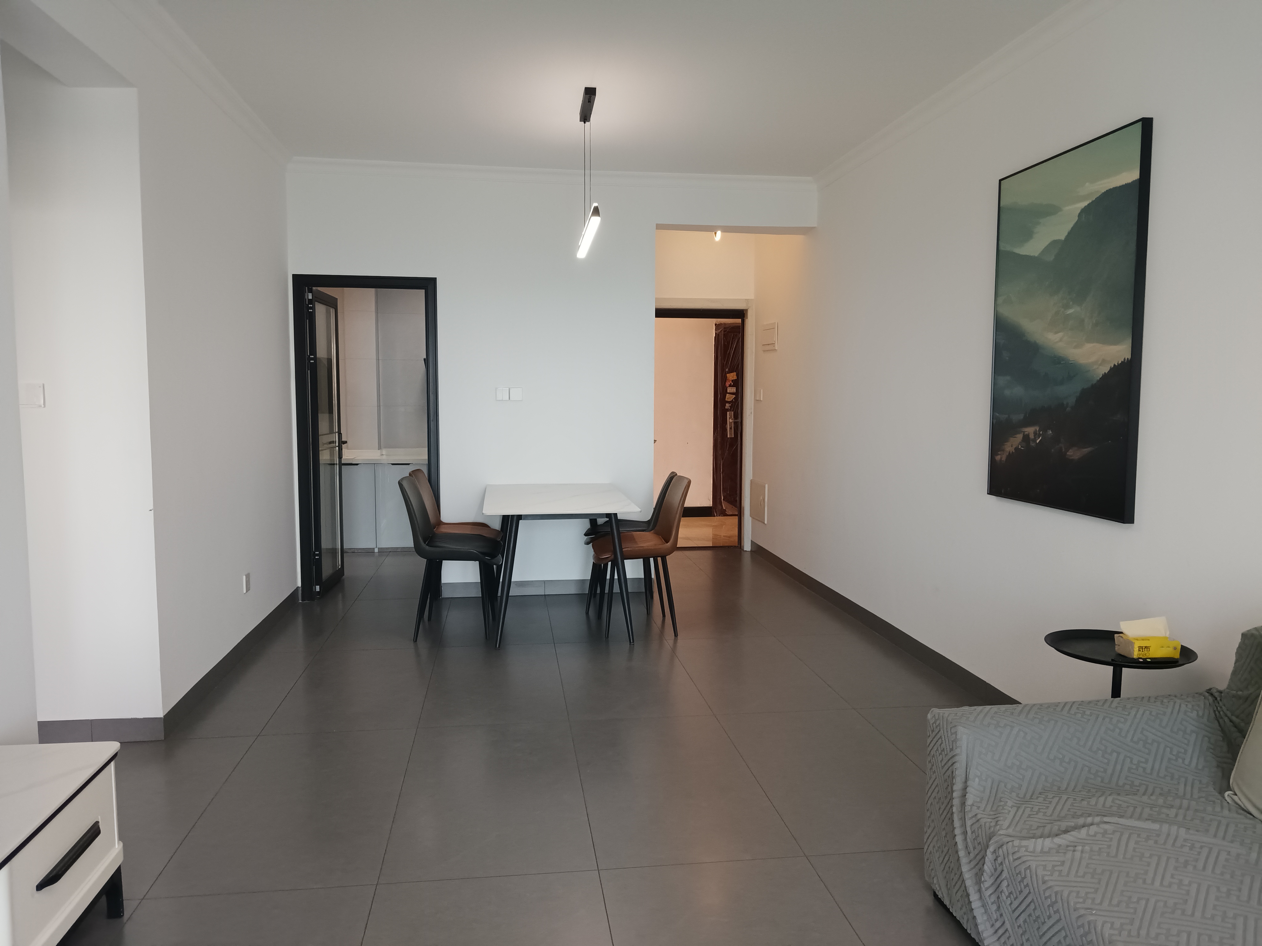 东风路散盘 3室2厅2卫 1700.0元/月 东风路散盘 3室2厅2卫 1700.0元/月室内图