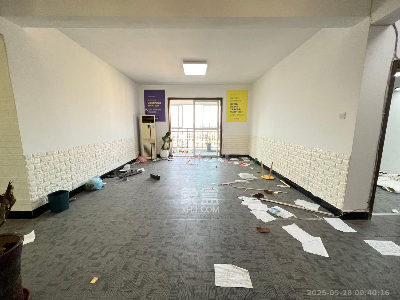 上河国际C区 4室2厅2卫 3100.0元/月 上河国际C区 4室2厅2卫 3100.0元/月室内图