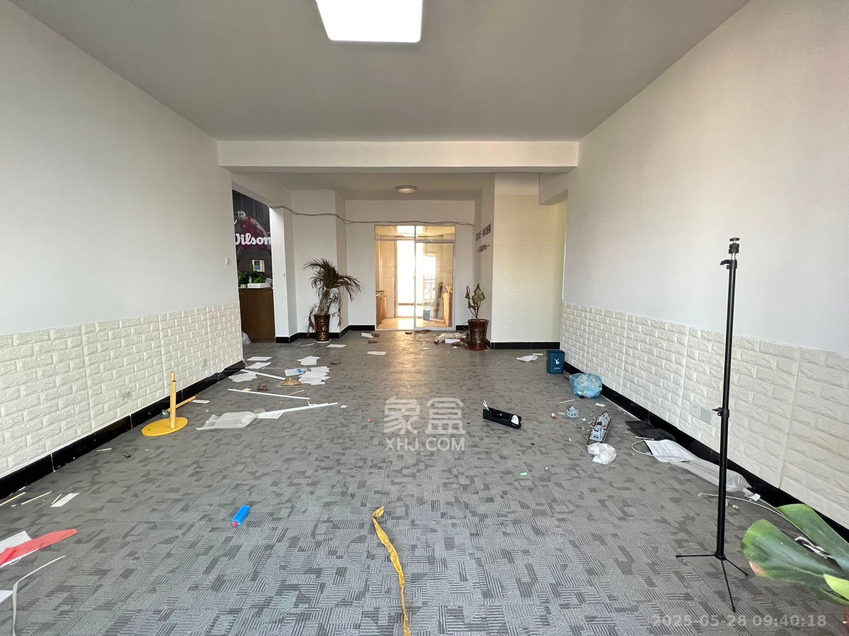 上河国际C区 4室2厅2卫 3100.0元/月 上河国际C区 4室2厅2卫 3100.0元/月室内图