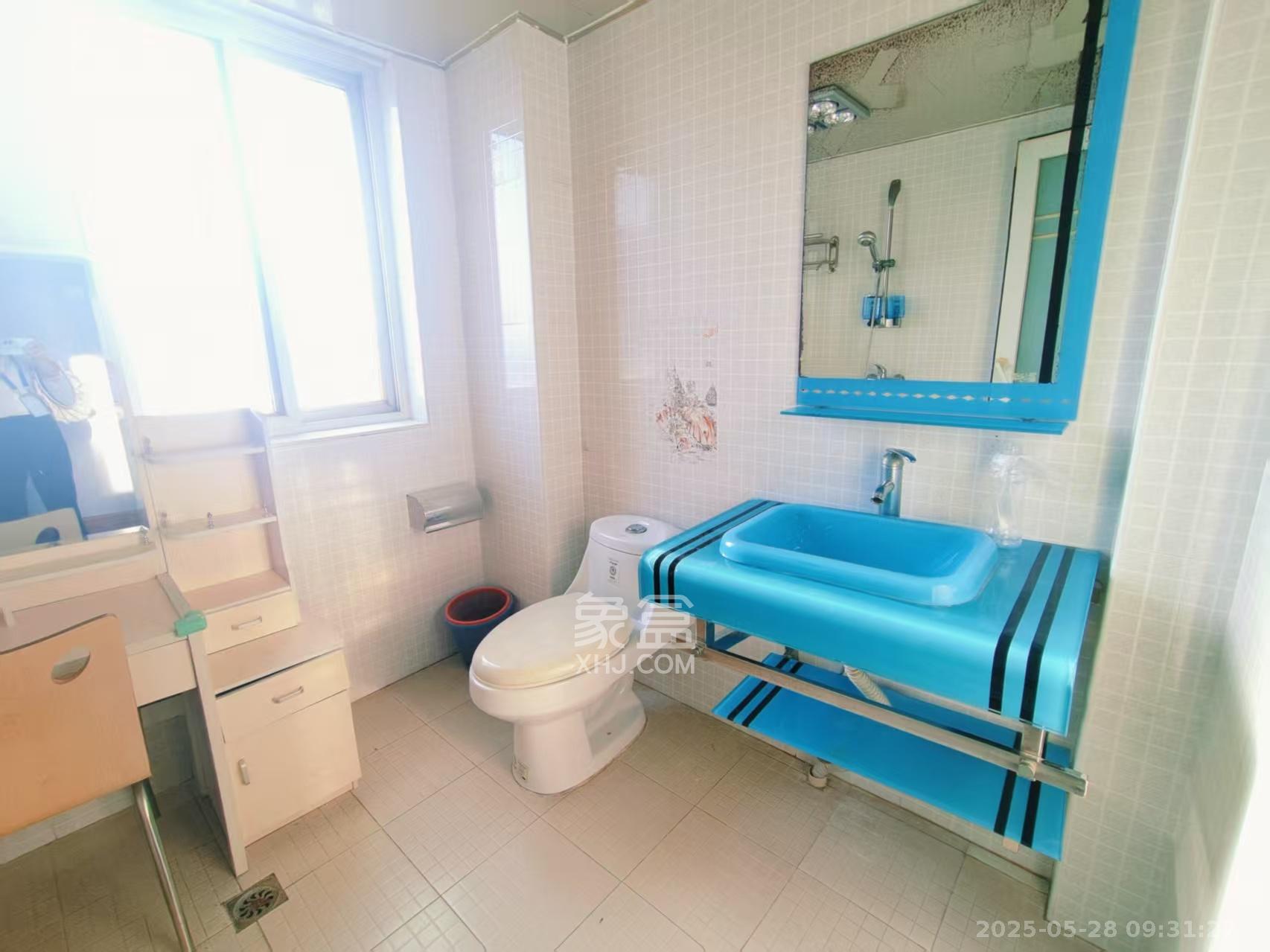 筑梦园 3室2厅2卫 2400.0元/月 筑梦园 3室2厅2卫 2400.0元/月室内图