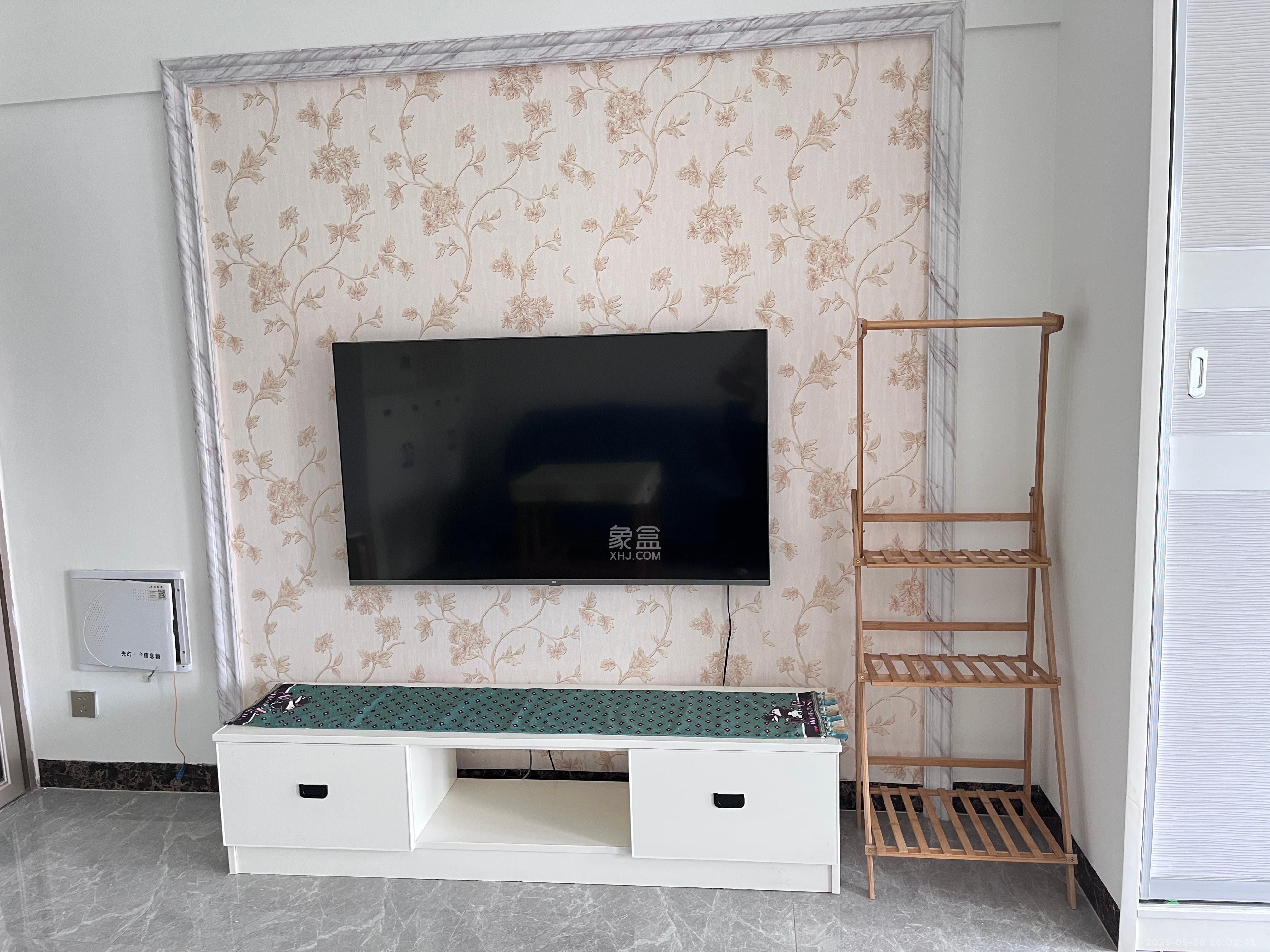 鑫远玲珑  1室1厅1卫   1600.00元/月室内图