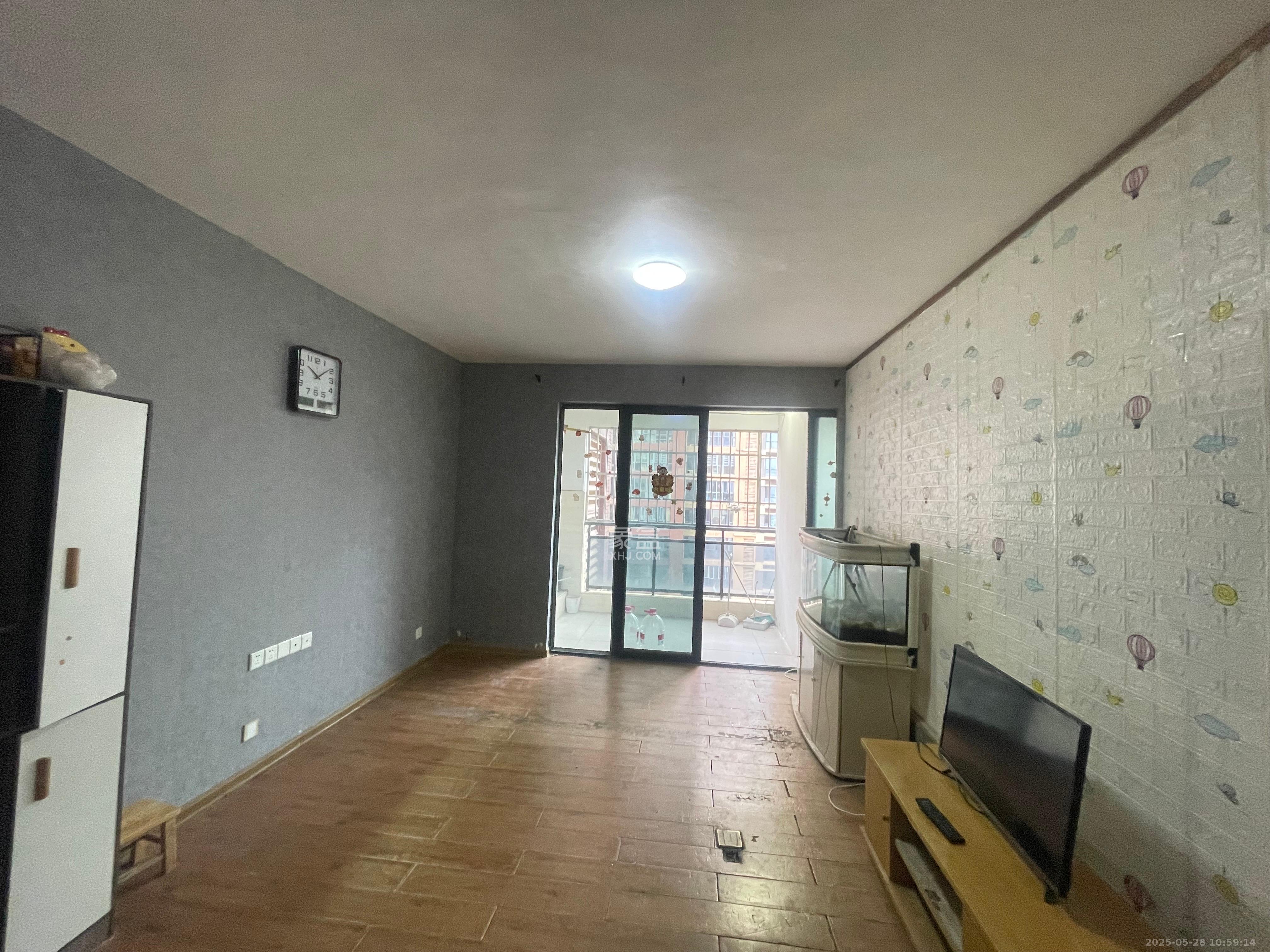 公园9号 3室2厅2卫 3300.0元/月 公园9号 3室2厅2卫 3300.0元/月室内图