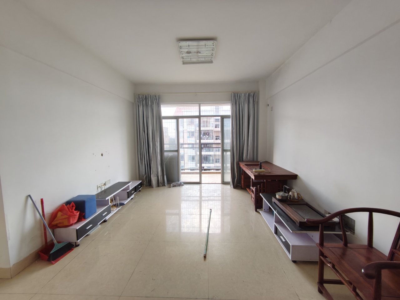 宝源花园 3室2厅1卫 140.0万 宝源花园 3室2厅1卫 140.0万室内图