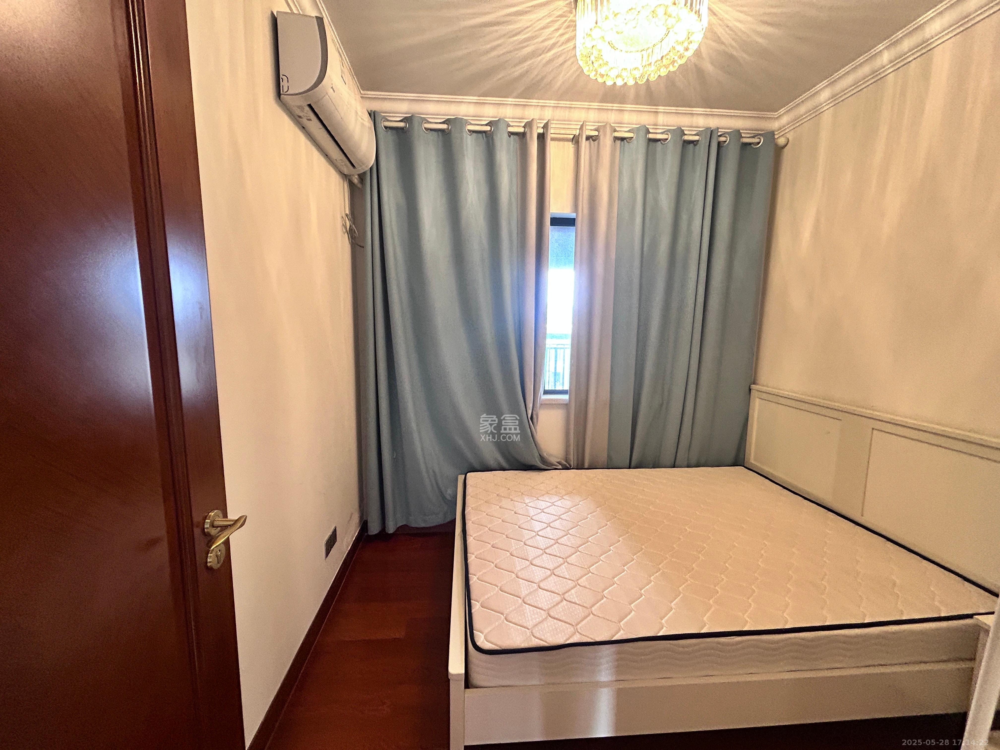 恒大文化旅游城C区 1室0厅0卫 2000.0元/月 恒大文化旅游城C区 1室0厅0卫 2000.0元/月室内图