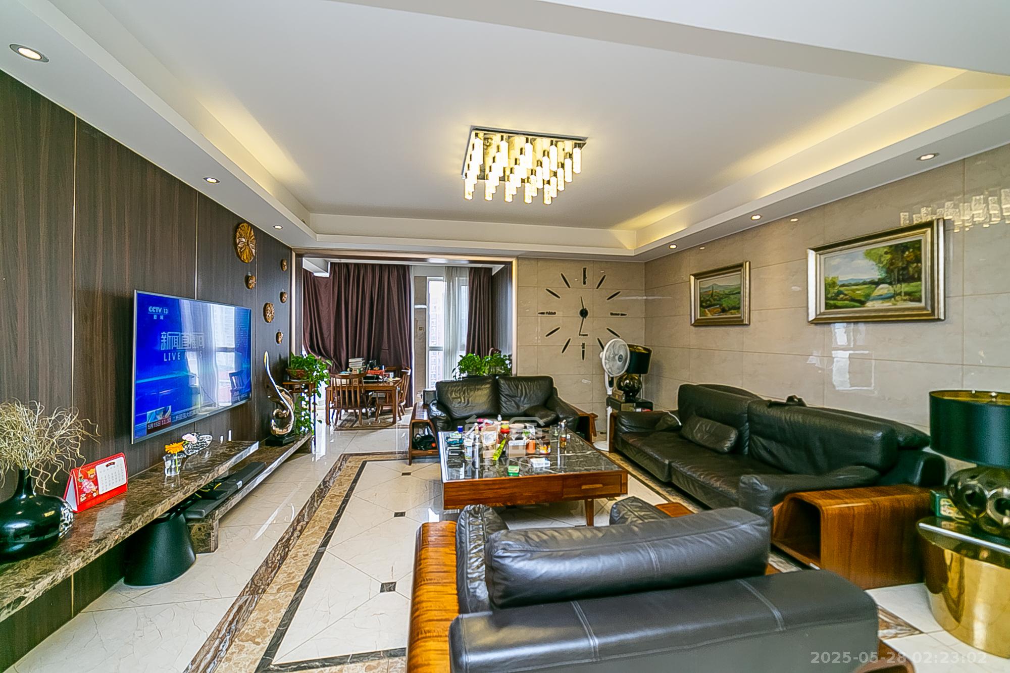 第六都(陆都小区)  4室2厅2卫    270.0万 第六都(陆都小区)  4室2厅2卫    270.0万