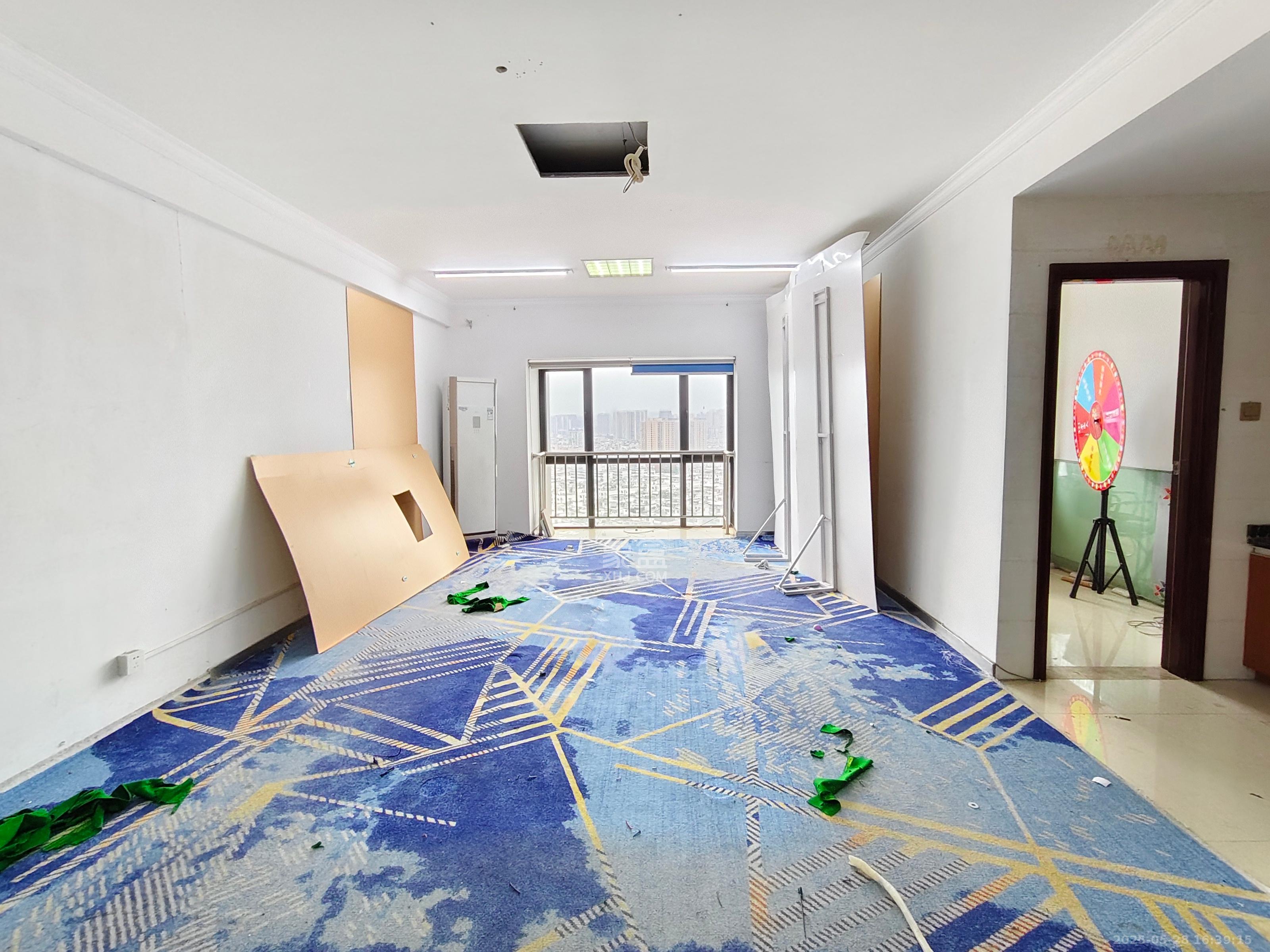 建安新商汇  1室1厅1卫   2600.00元/月室内图
