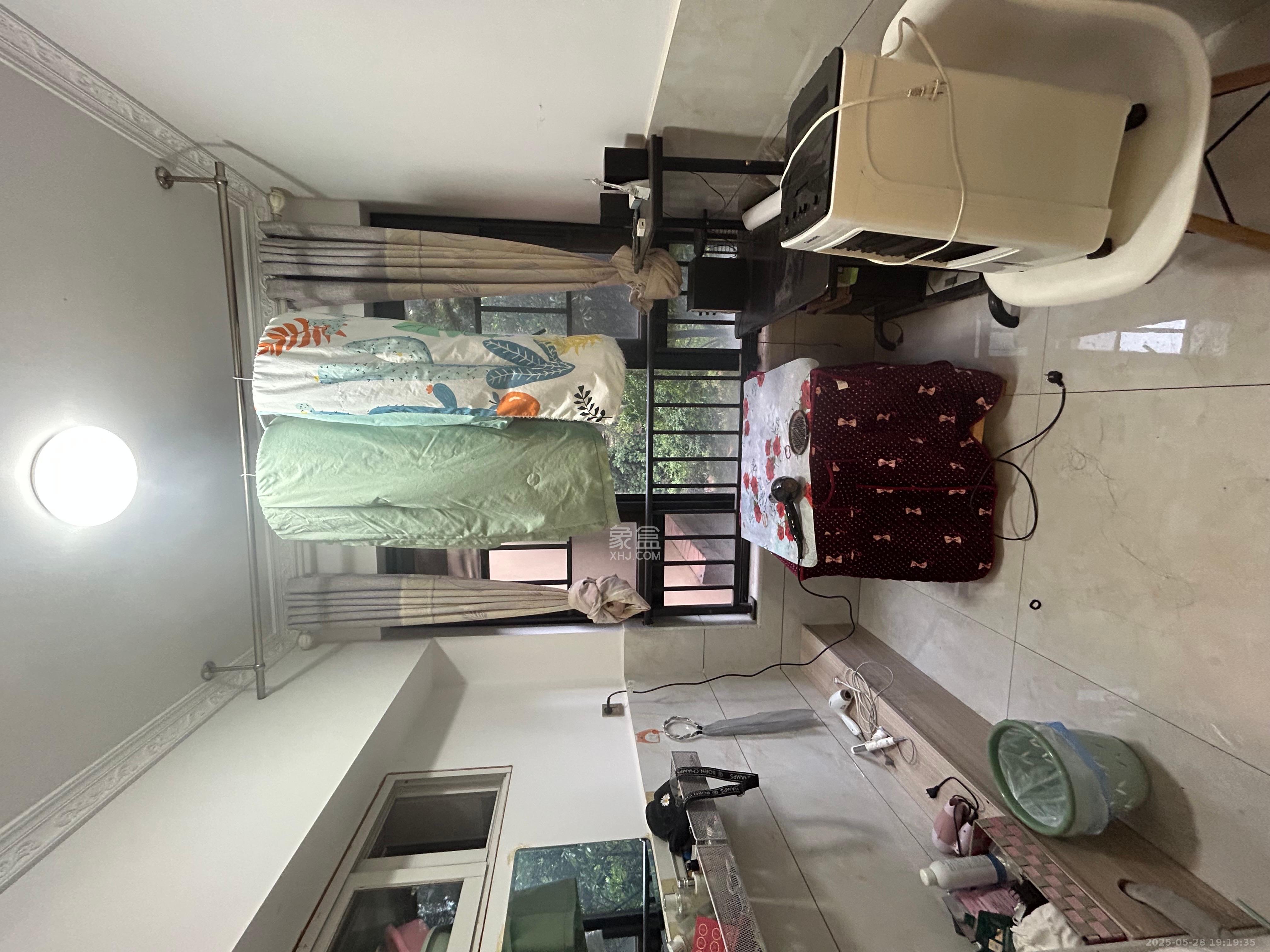 怡海星城 3室2厅1卫 1750.0元/月 怡海星城 3室2厅1卫 1750.0元/月室内图