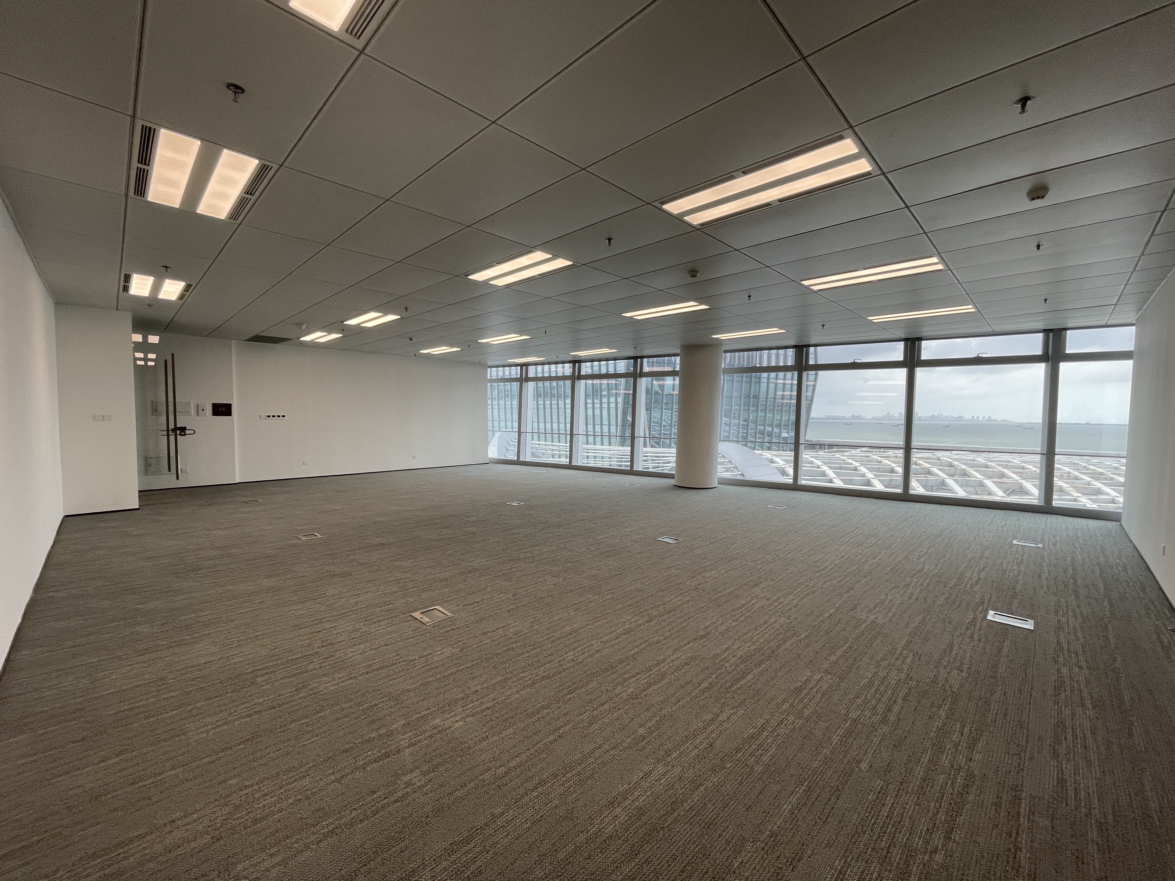 华彩海口湾广场 1室0厅0卫 15000.0元/月 华彩海口湾广场 1室0厅0卫 15000.0元/月室内图