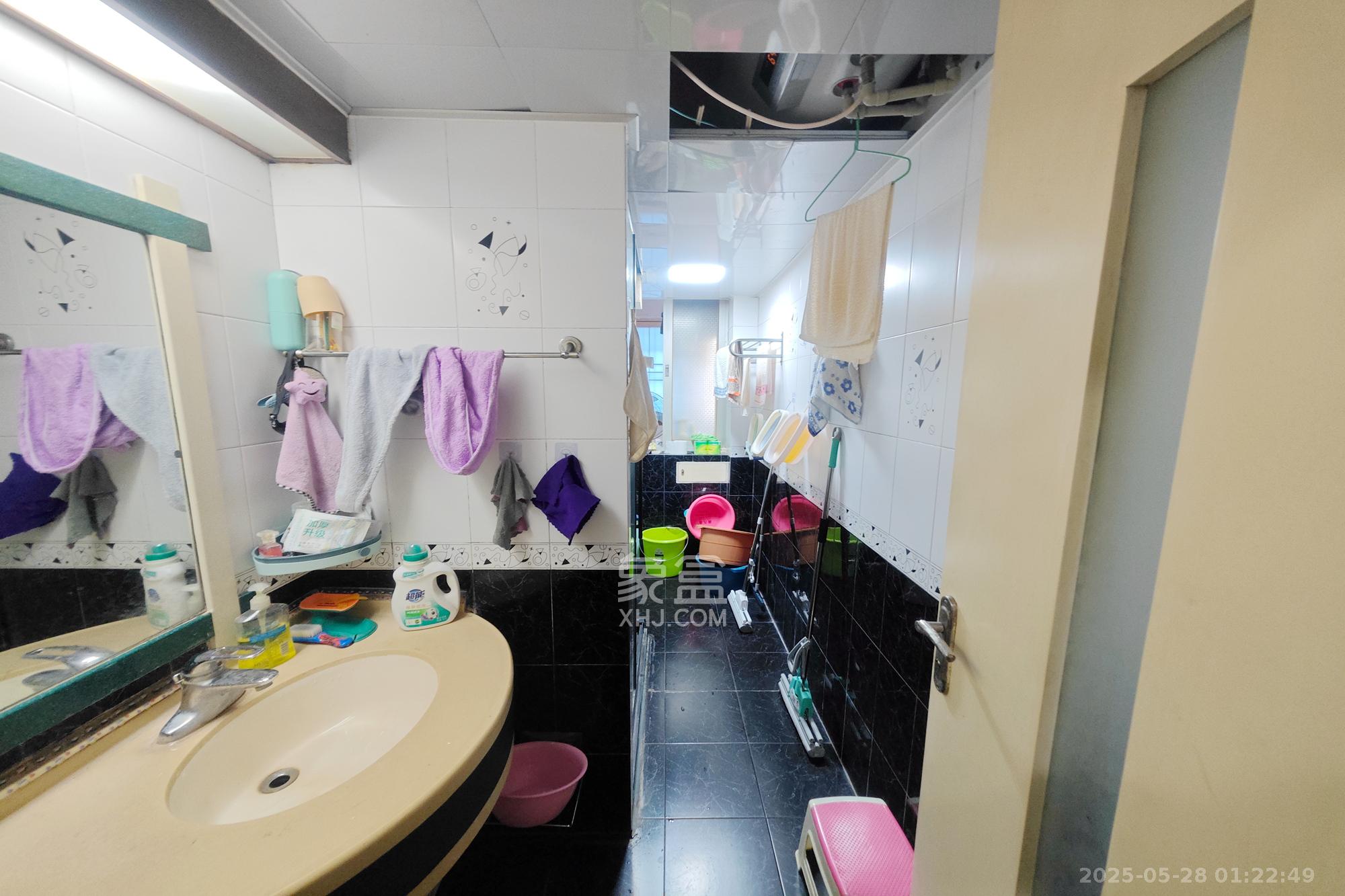 狮子山二片  3室2厅1卫    82.0万其他