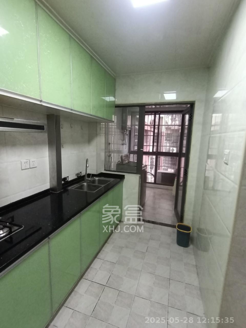 兴邦花城  2室2厅1卫    1300.0元/月 兴邦花城  2室2厅1卫    1300.0元/月室内图1