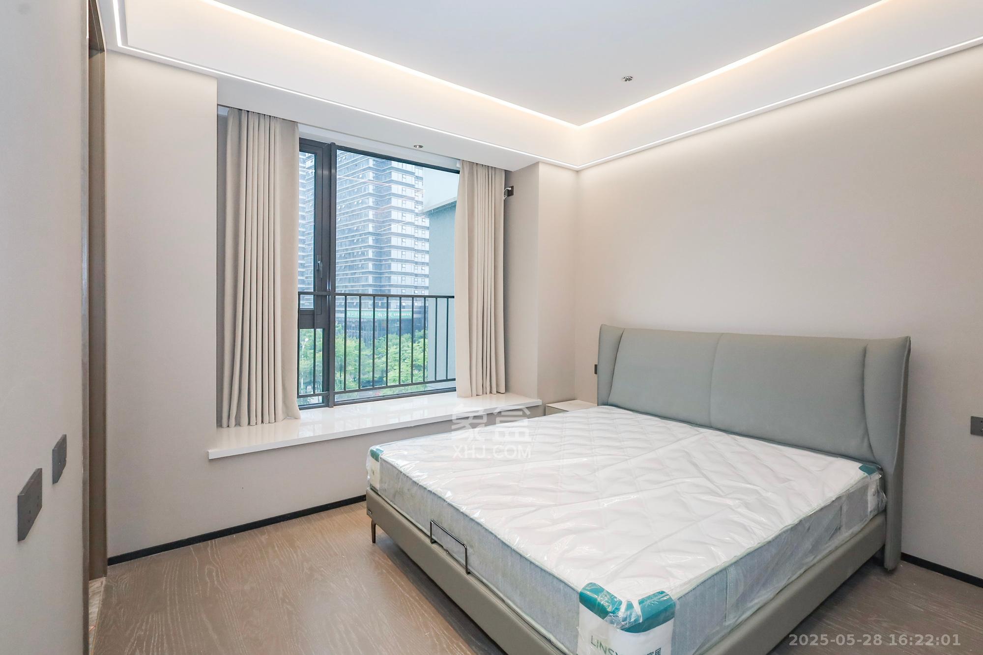 旭辉铂悦湘江 4室2厅4卫 718.0万 旭辉铂悦湘江 4室2厅4卫 718.0万卧室