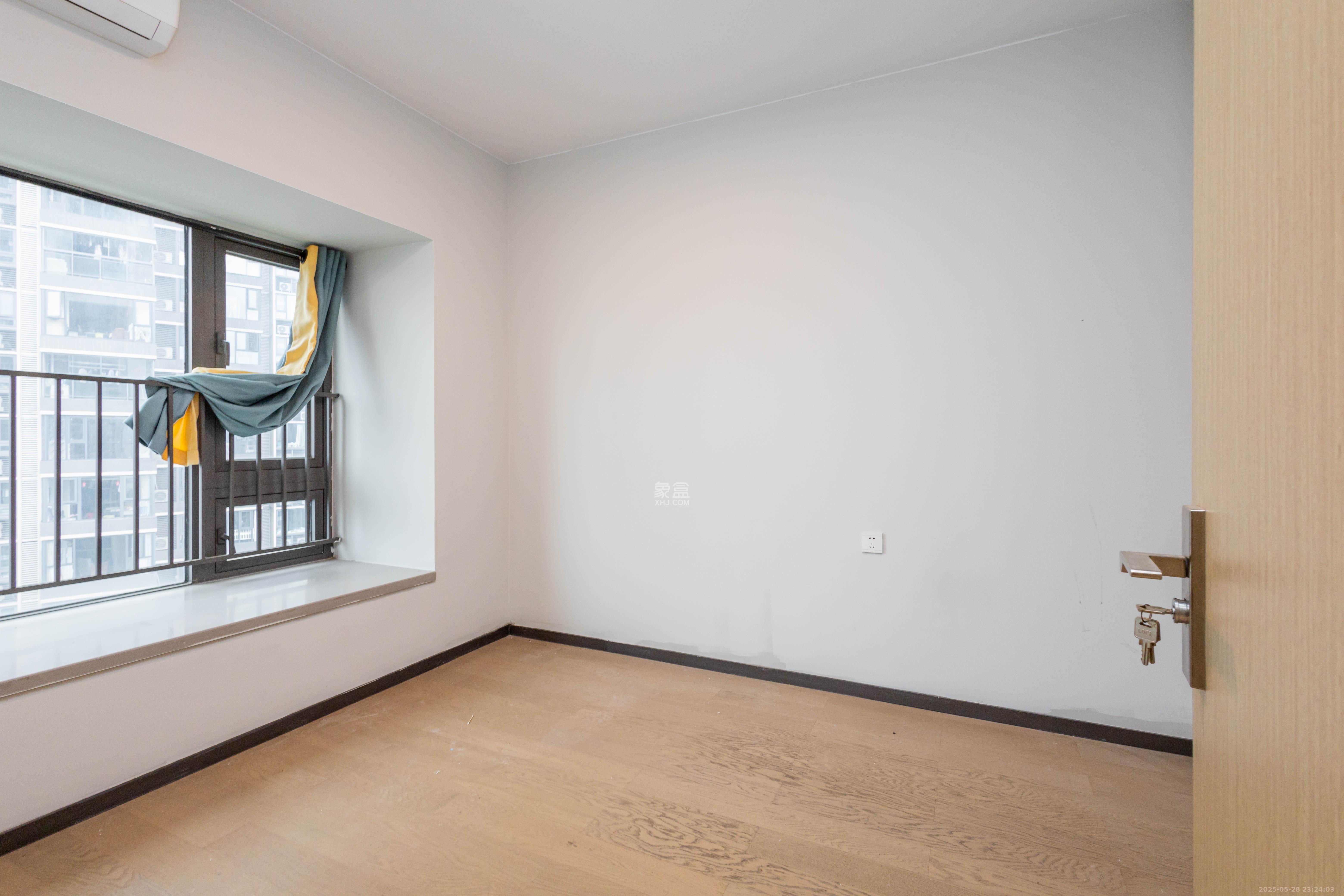 时代印记(长沙时代印记花园)  4室2厅2卫    145.0万 时代印记(长沙时代印记花园)  4室2厅2卫    145.0万卧室