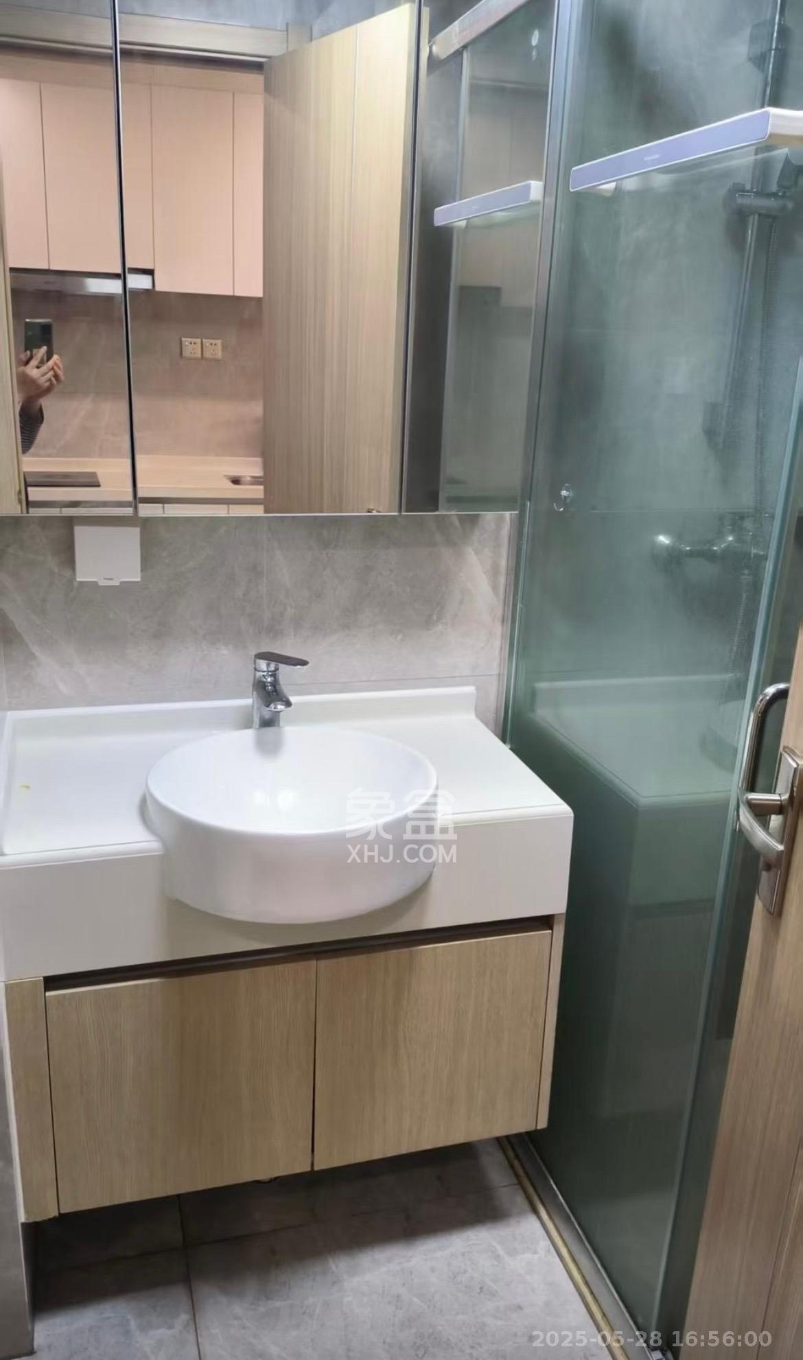 中海阅江府 1室1厅1卫 2100.0元/月 中海阅江府 1室1厅1卫 2100.0元/月室内图