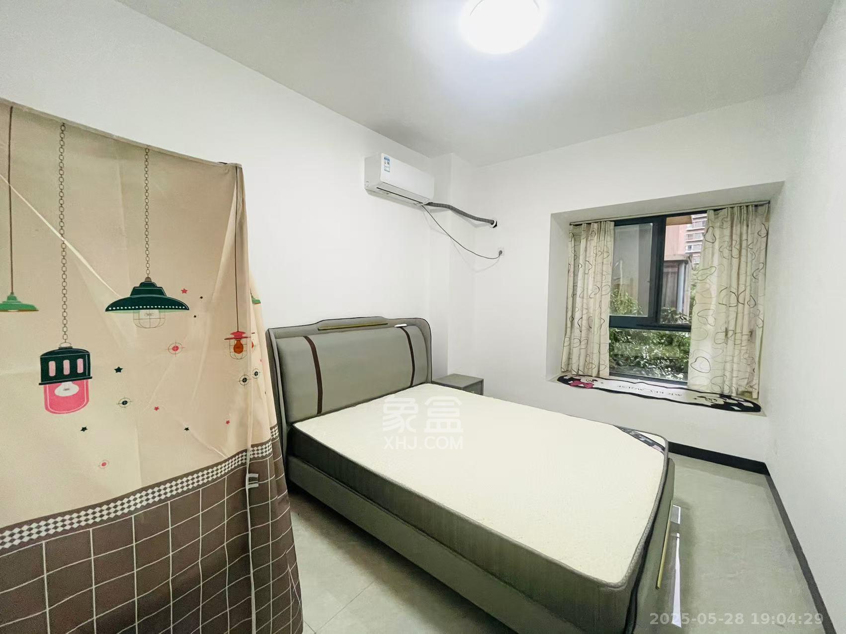 湘江北尚  3室2厅2卫   3200.00元/月室内图