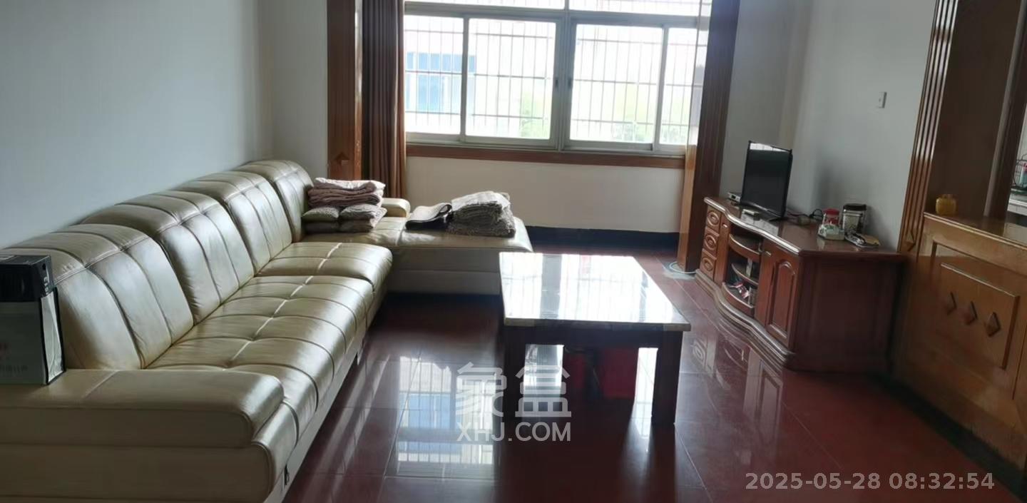 幸福家园(广福家园) 2室2厅1卫 1300.0元/月 幸福家园(广福家园) 2室2厅1卫 1300.0元/月室内图