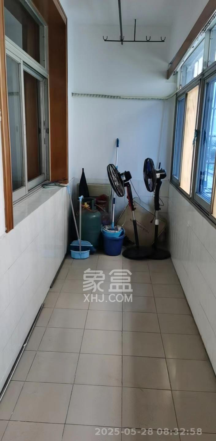 幸福家园(广福家园) 2室2厅1卫 1300.0元/月 幸福家园(广福家园) 2室2厅1卫 1300.0元/月室内图