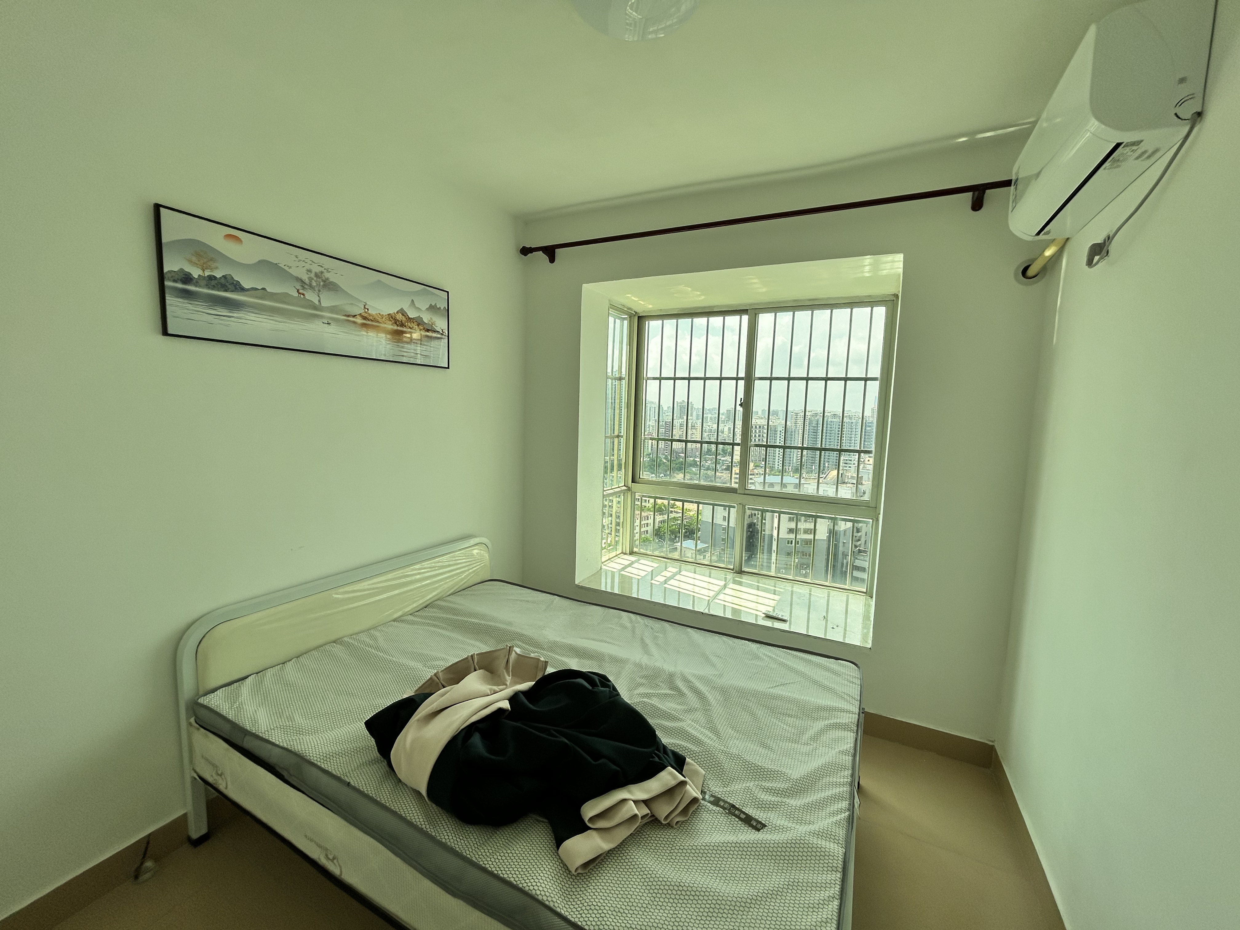 长堤明珠 1室0厅0卫 2300.0元/月 长堤明珠 1室0厅0卫 2300.0元/月室内图