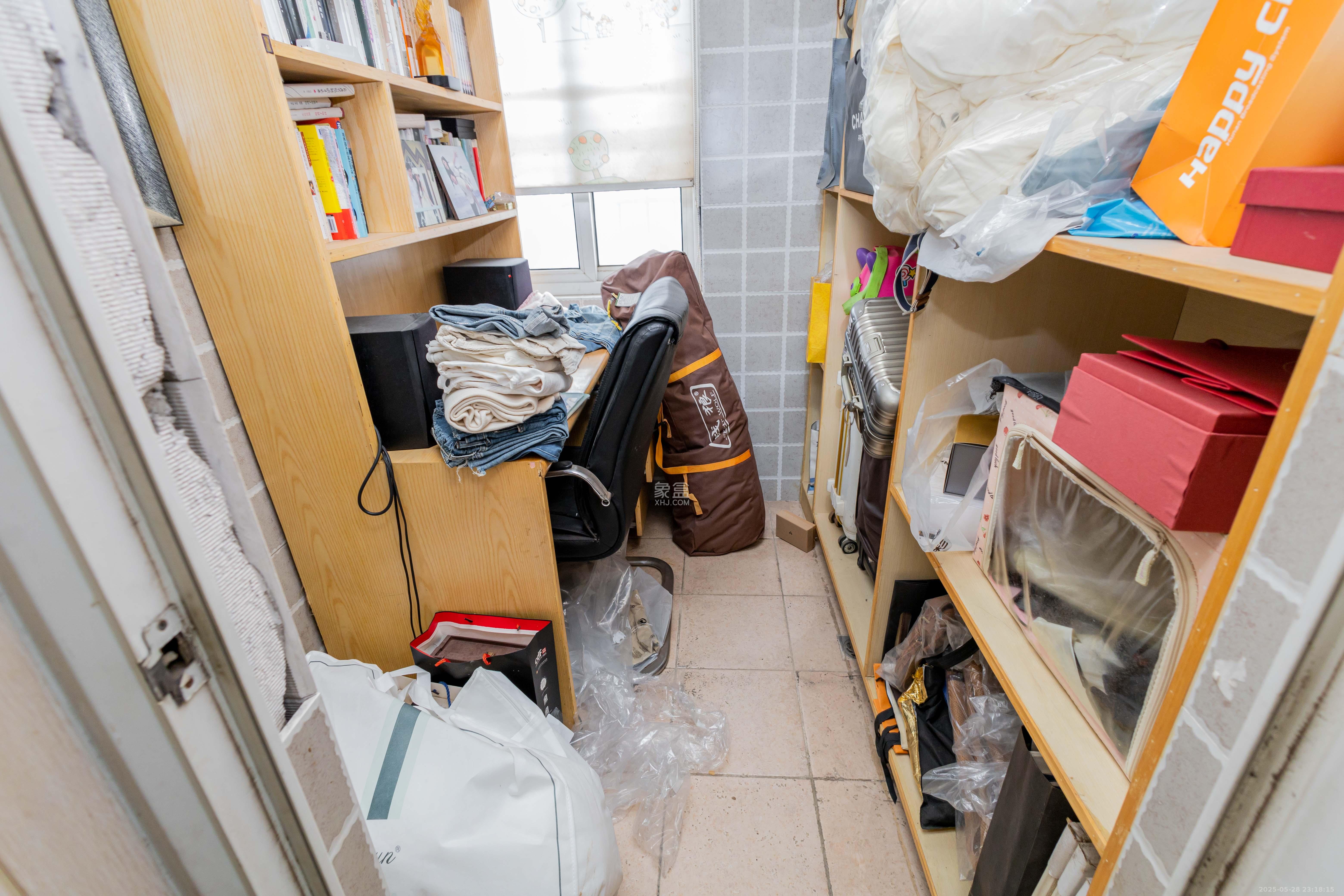 未来蜂巢 3室2厅2卫 61.8万 未来蜂巢 3室2厅2卫 61.8万卫生间