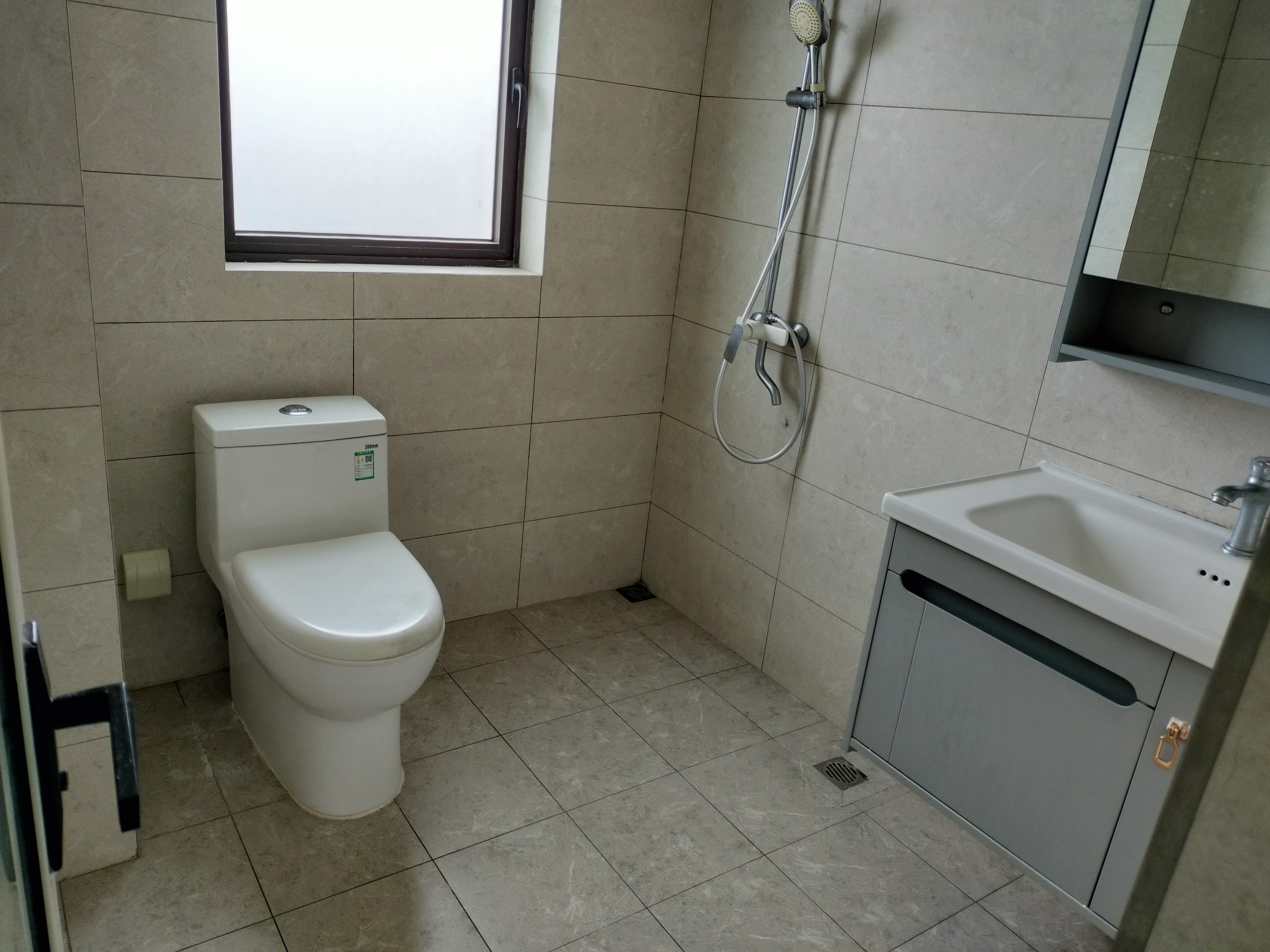 正茂豪庭  3室2厅2卫   2200.00元/月室内图