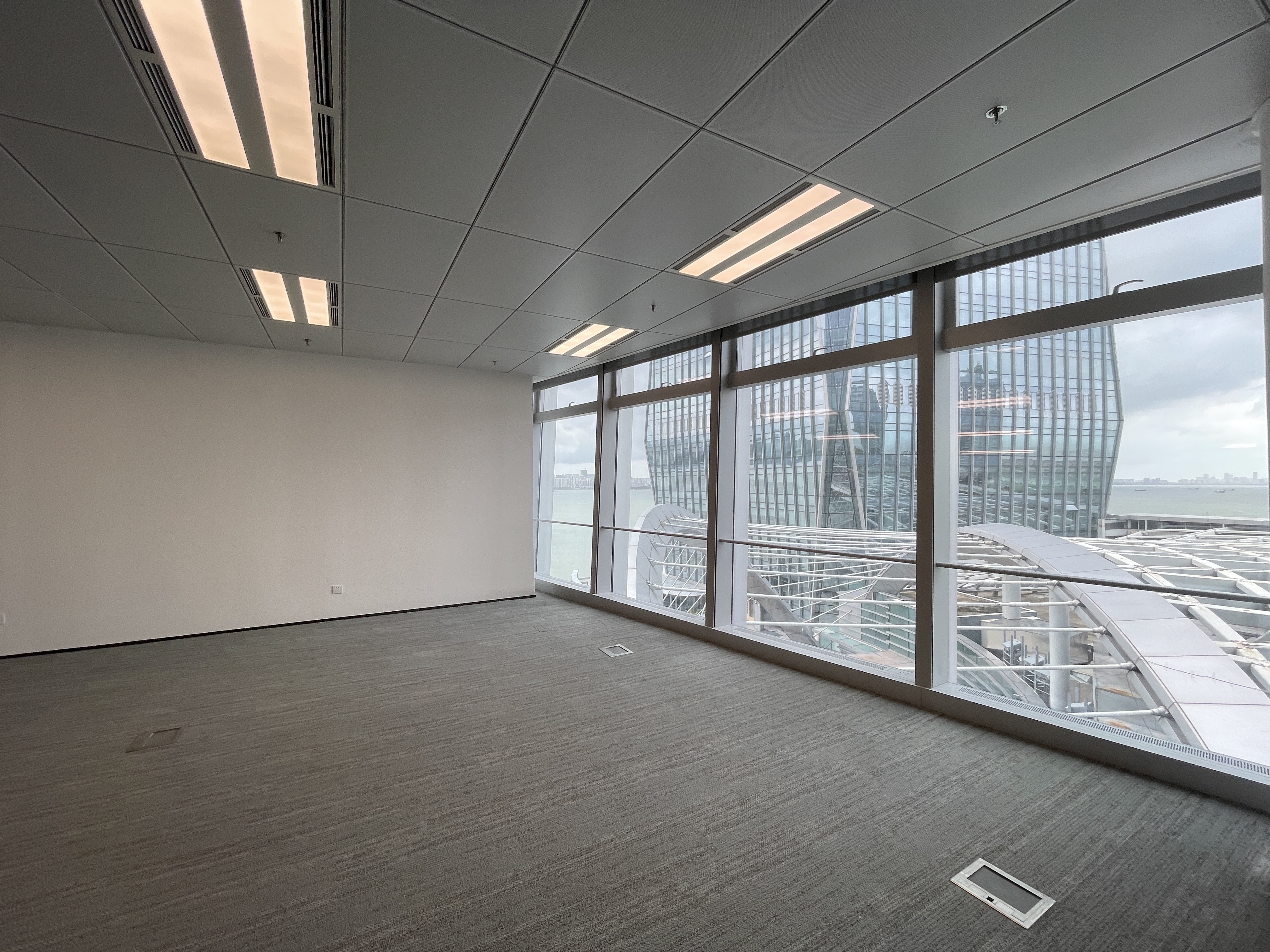 华彩海口湾广场 1室0厅0卫 15000.0元/月 华彩海口湾广场 1室0厅0卫 15000.0元/月室内图