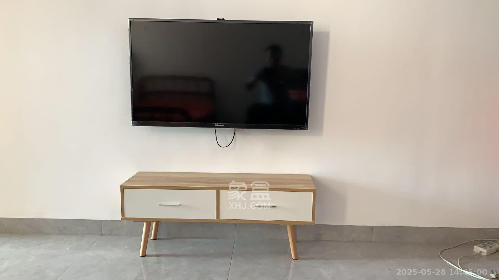 长郡花园  2室1厅1卫    3200.0元/月室内图