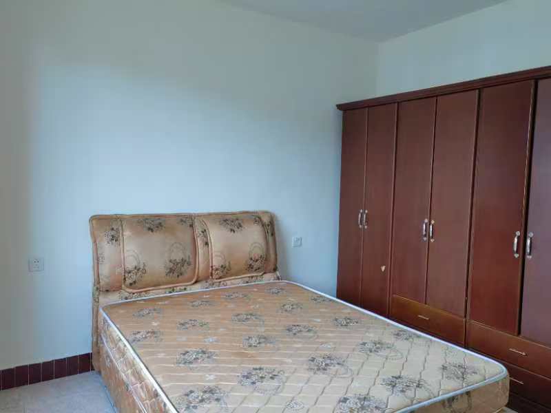 张家界公安局宿舍  3室2厅1卫    1000.0元/月 张家界公安局宿舍  3室2厅1卫    1000.0元/月室内图