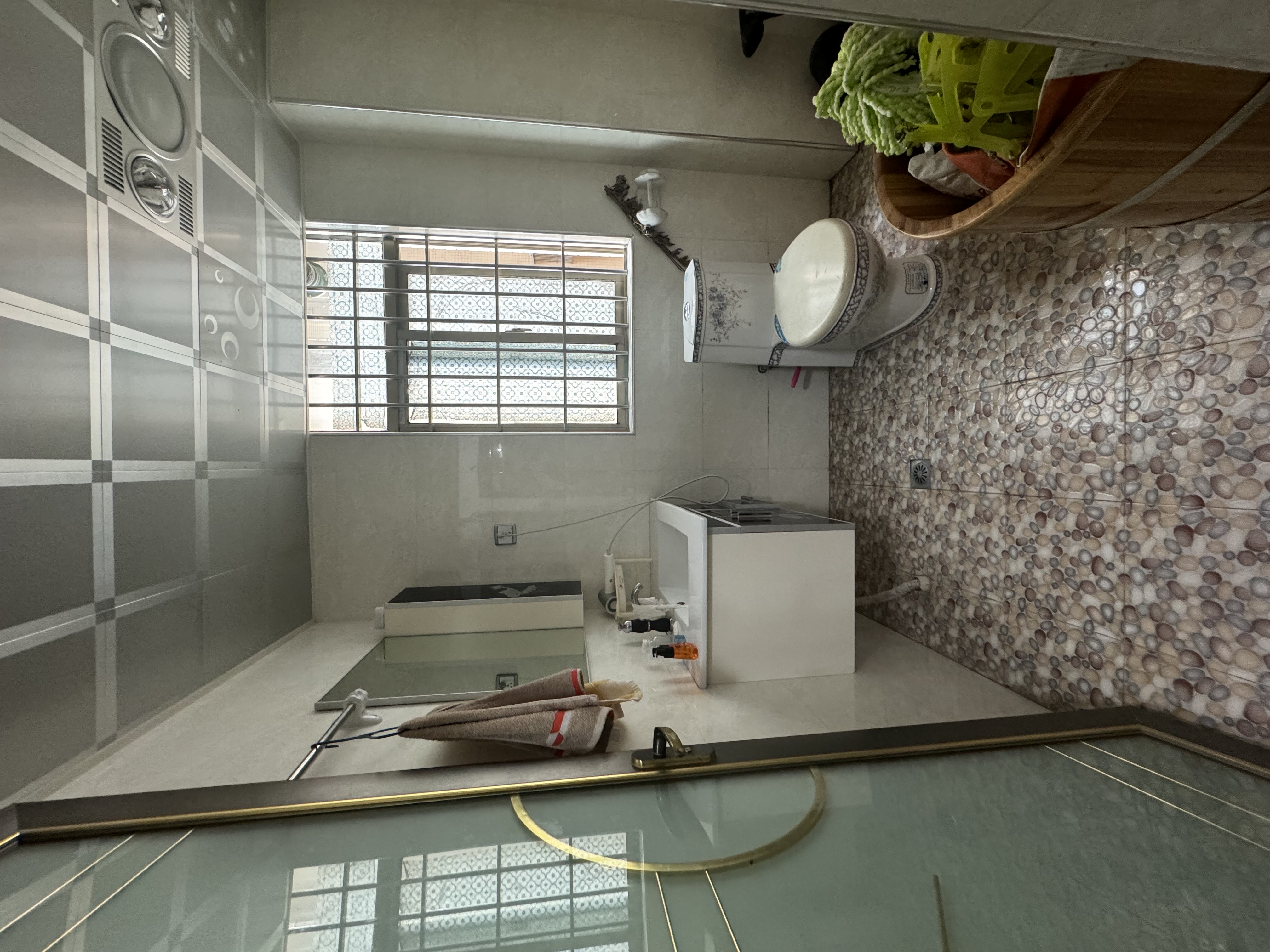 金园小区 3室2厅2卫 76.8万 金园小区 3室2厅2卫 76.8万客厅