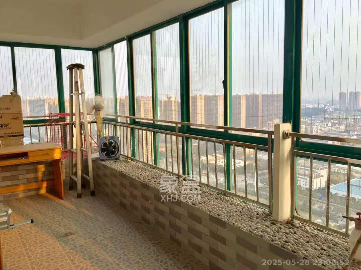 明城公寓  3室2厅1卫   2200.00元/月室内图