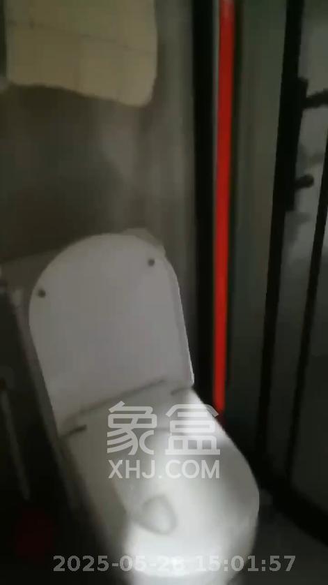 江南华府  2室1厅1卫   2400.00元/月室内图