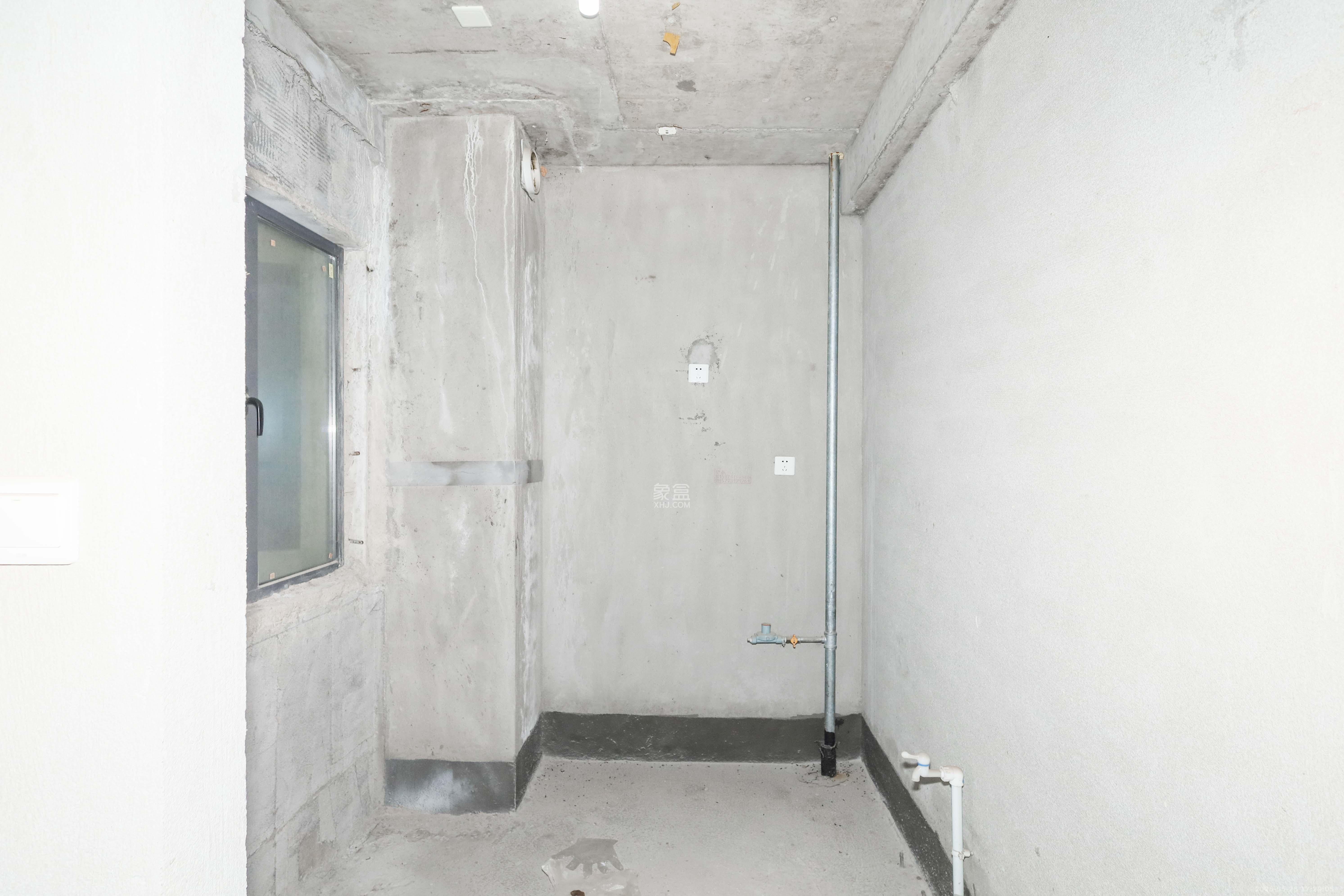 真人桥家园一期  2室2厅1卫    48.0万 真人桥家园一期  2室2厅1卫    48.0万厨房