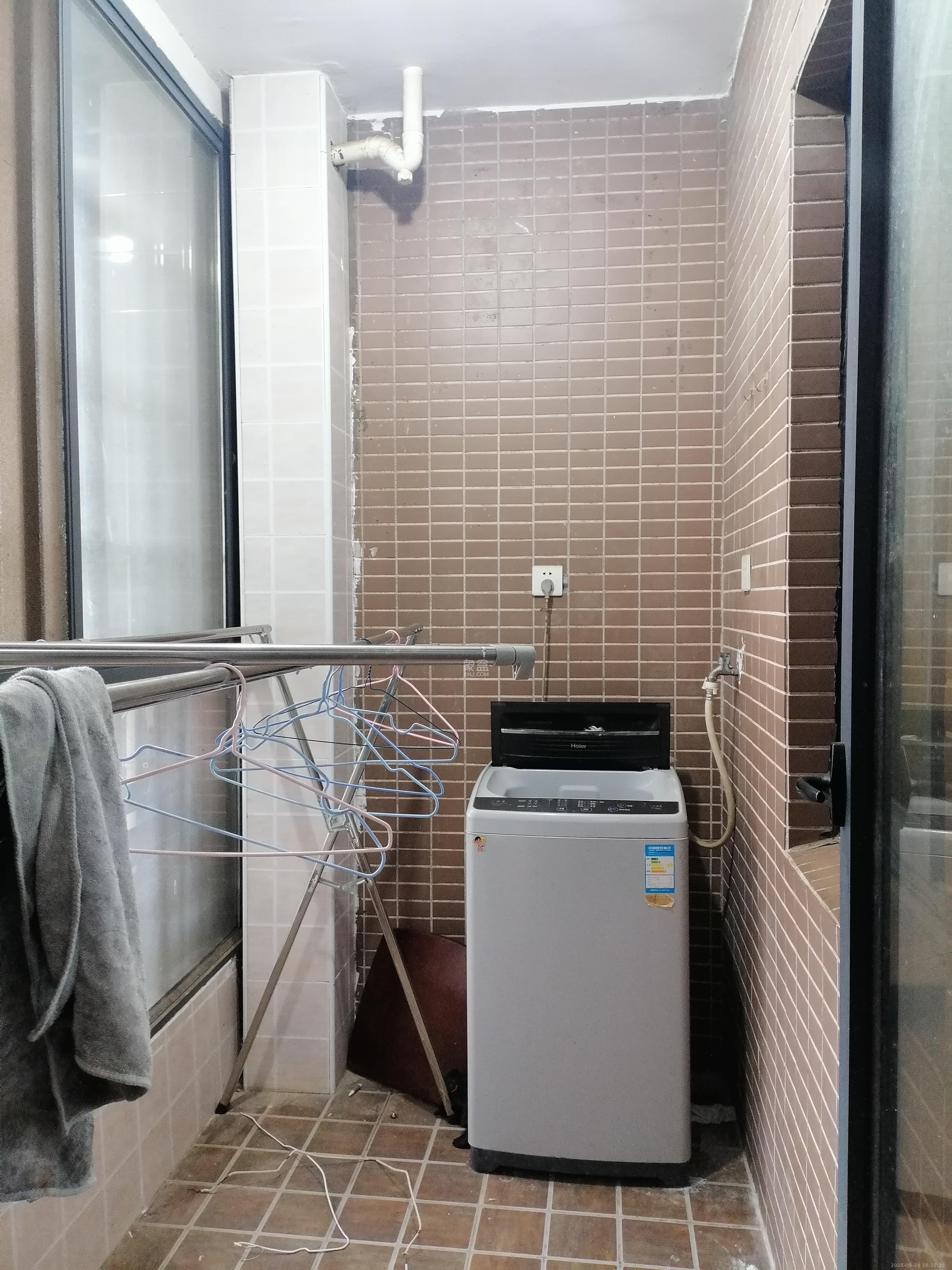 深业睿城  2室2厅1卫   1700.00元/月室内图