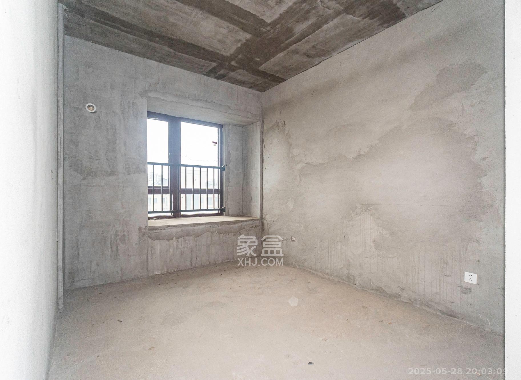 艺源颂雅小区(719街区)  3室2厅1卫    75.0万 艺源颂雅小区(719街区)  3室2厅1卫    75.0万卧室