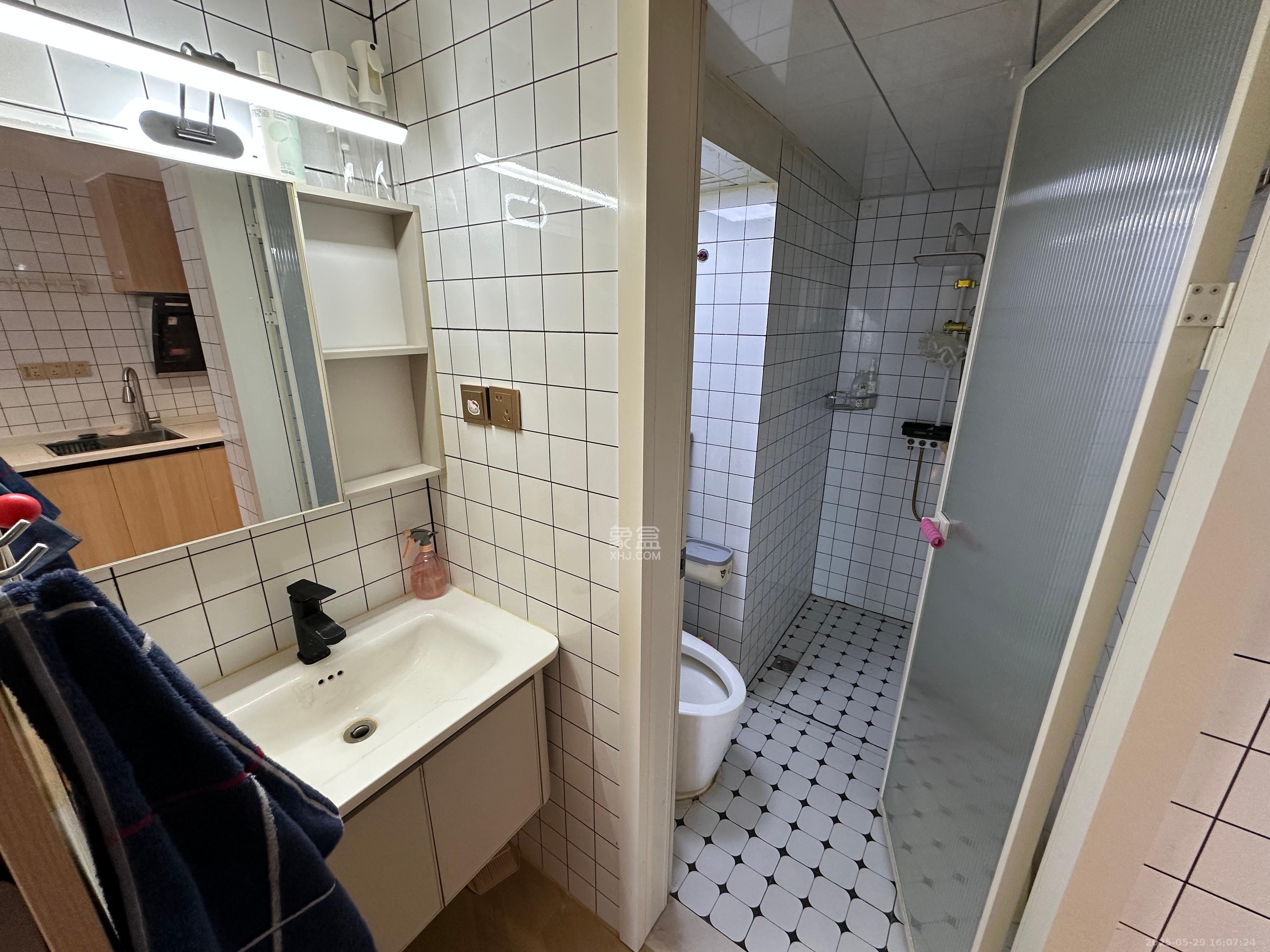 碧桂园印象  2室1厅1卫   2700.00元/月室内图