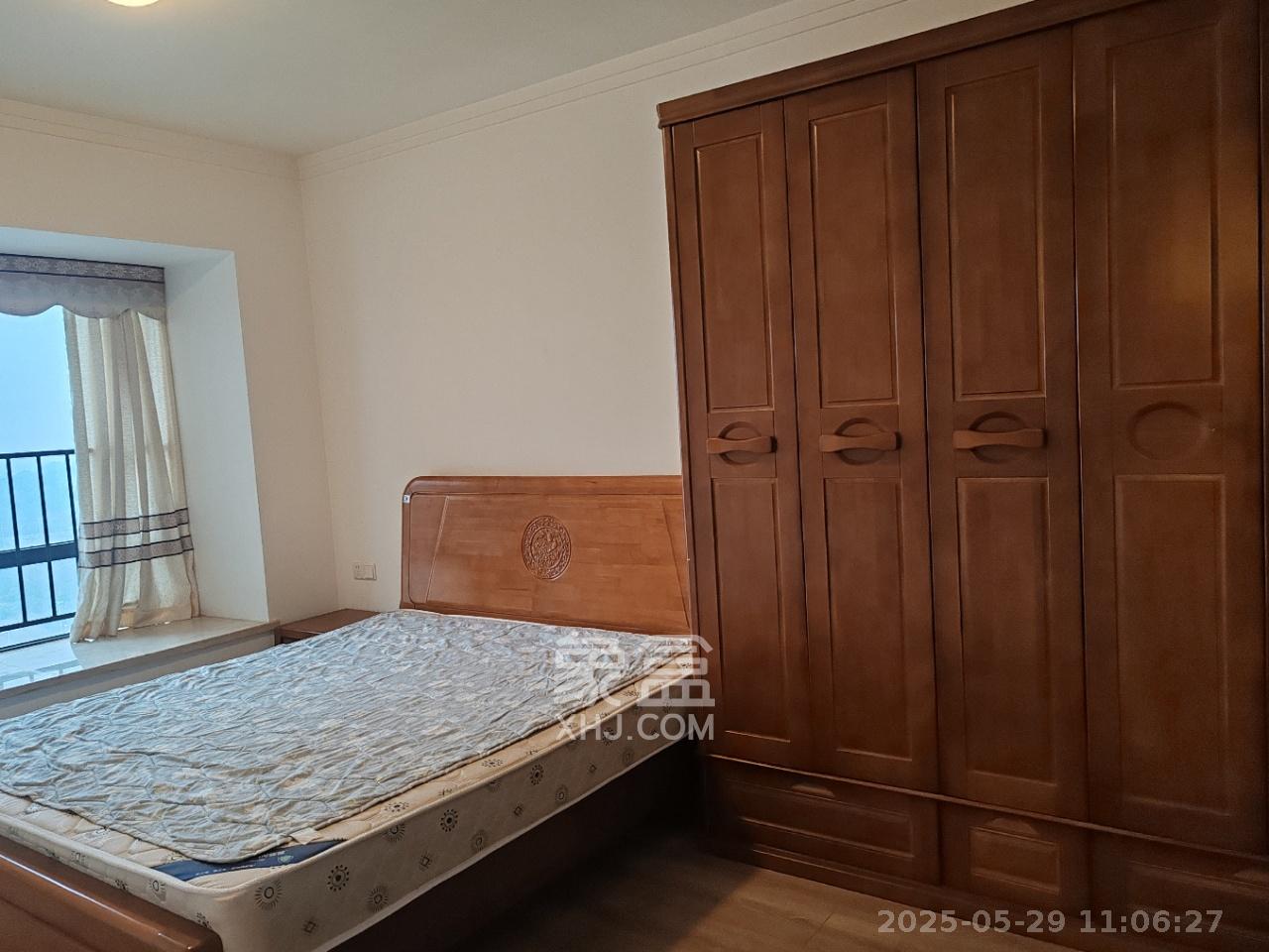 汇金城/嘉华城（二期、三期）  4室2厅2卫    3000.0元/月室内图