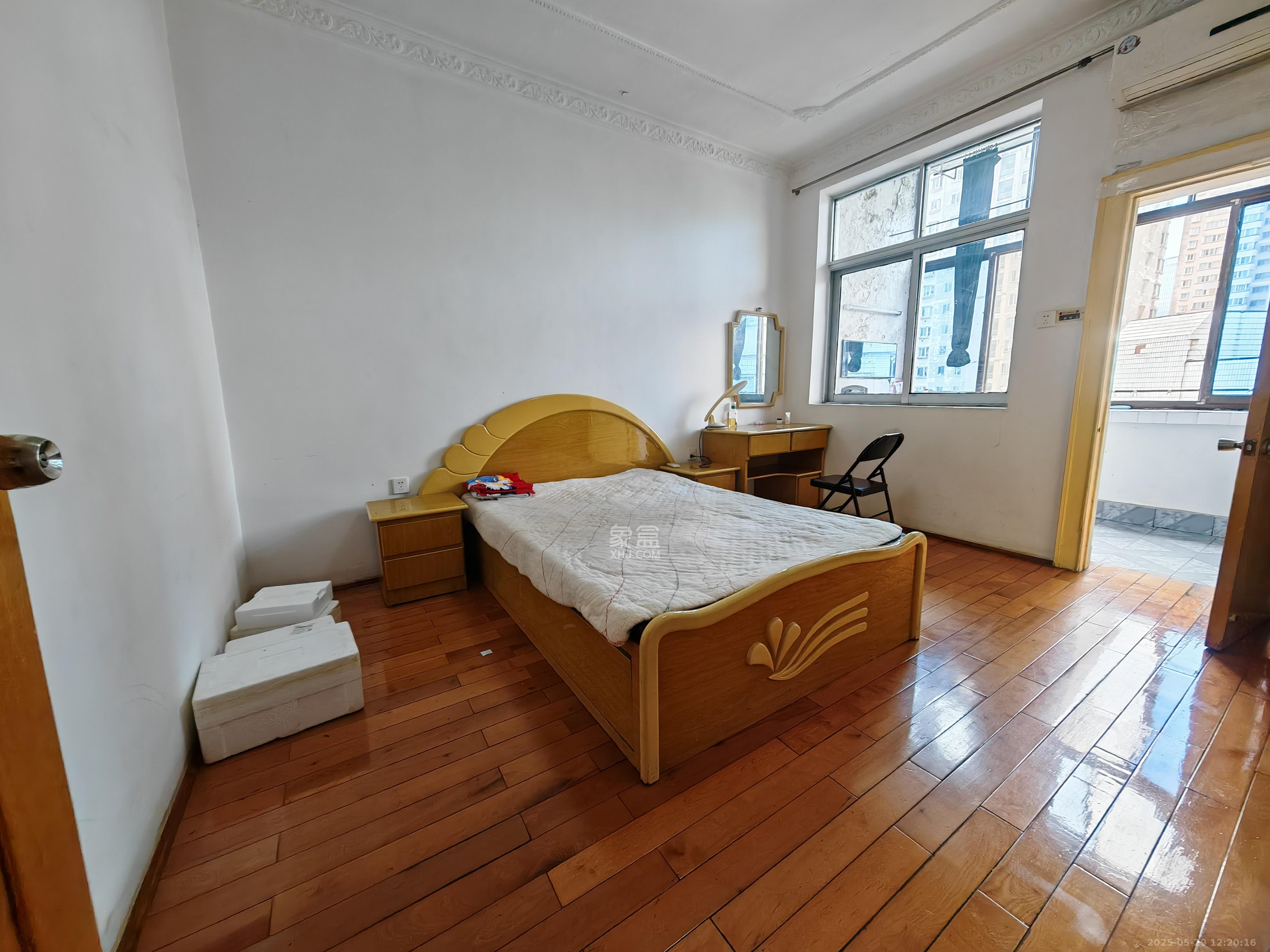 湘农桥社区 3室1厅1卫 1600.0元/月 湘农桥社区 3室1厅1卫 1600.0元/月室内图