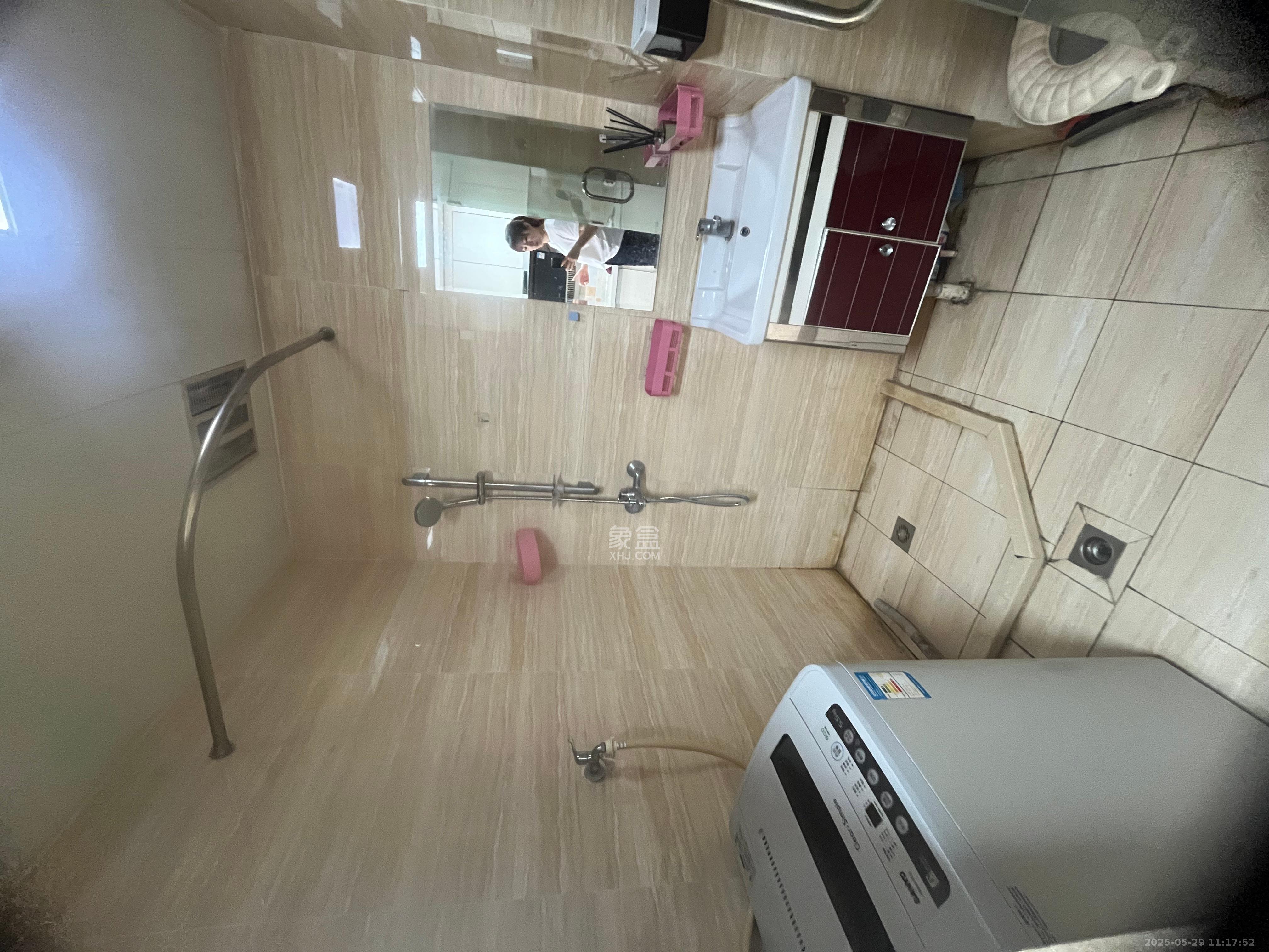 融科东南海  1室1厅1卫   1400.00元/月室内图