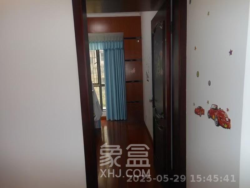 新华都万家城  3室2厅2卫   2400.00元/月室内图
