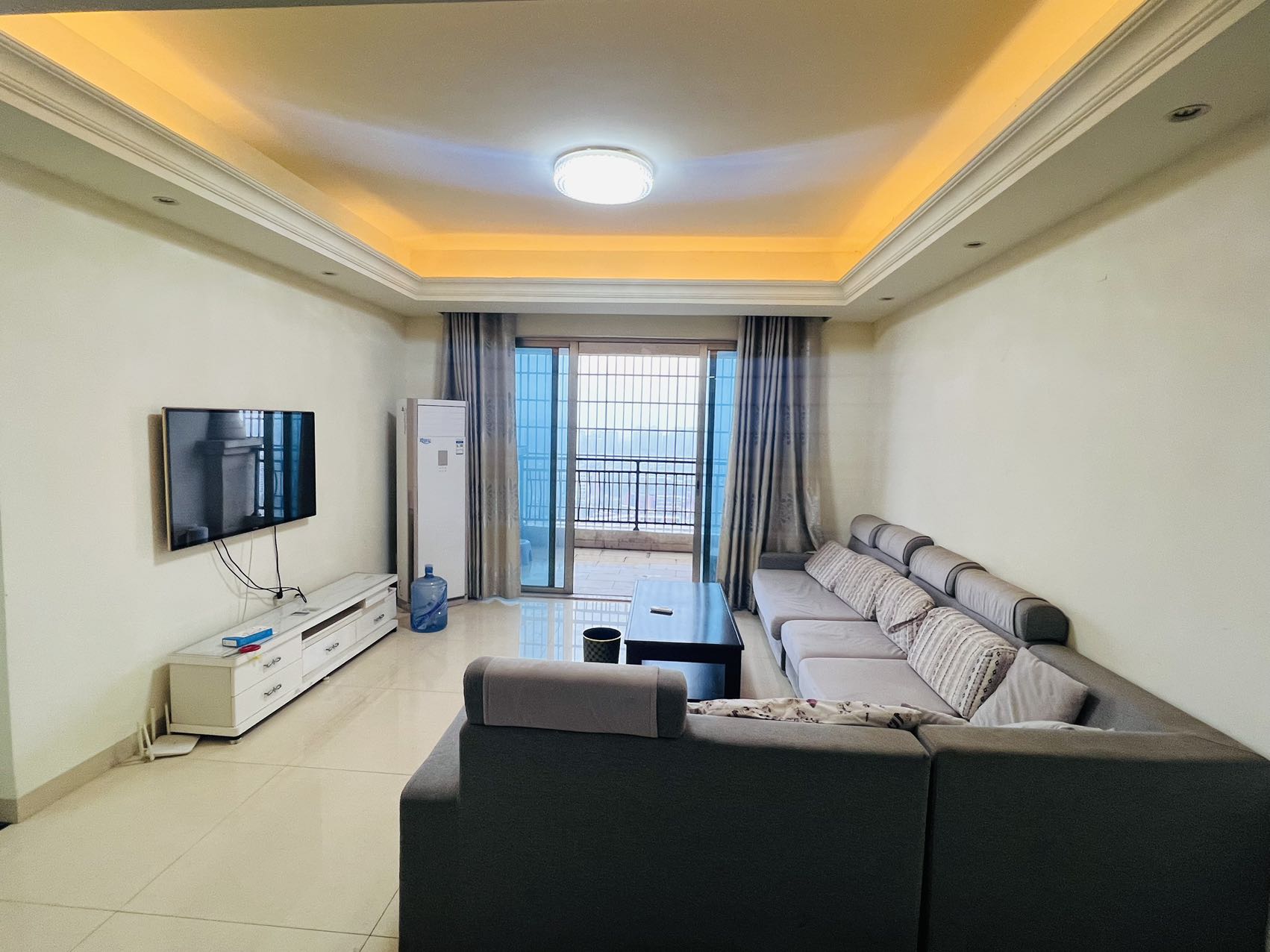 碧桂园 3室2厅2卫 1800.0元/月 碧桂园 3室2厅2卫 1800.0元/月室内图