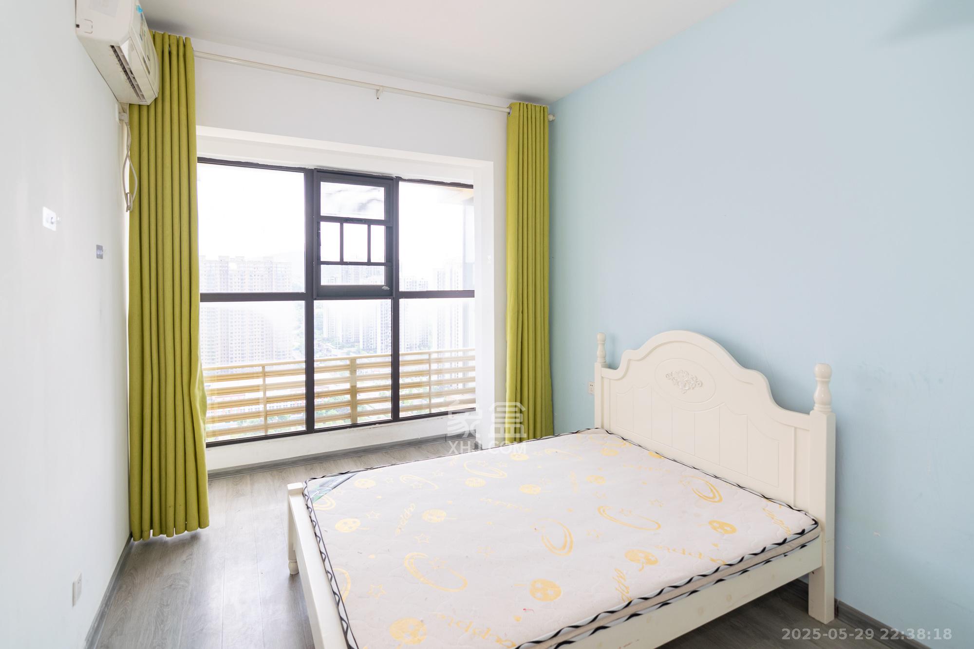 三润城(三润星城) 3室2厅2卫 78.0万 三润城(三润星城) 3室2厅2卫 78.0万卧室