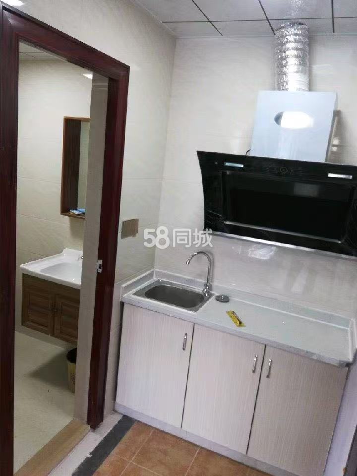 亿丰大厦 1室0厅1卫 800.0元/月 亿丰大厦 1室0厅1卫 800.0元/月室内图